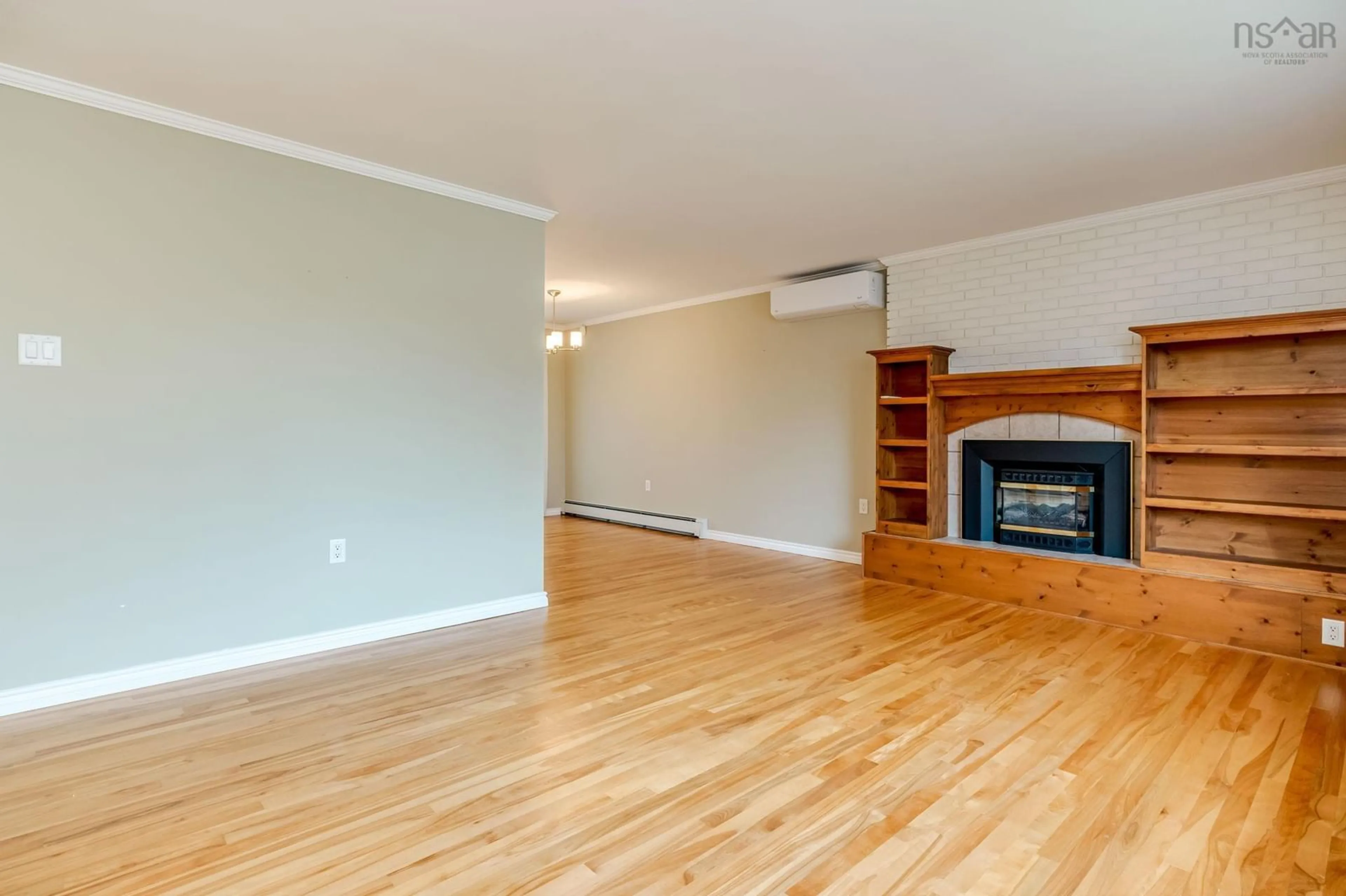 Living room with furniture, wood/laminate floor for 51 Woodward Crescent, Halifax Nova Scotia B3M 1J6