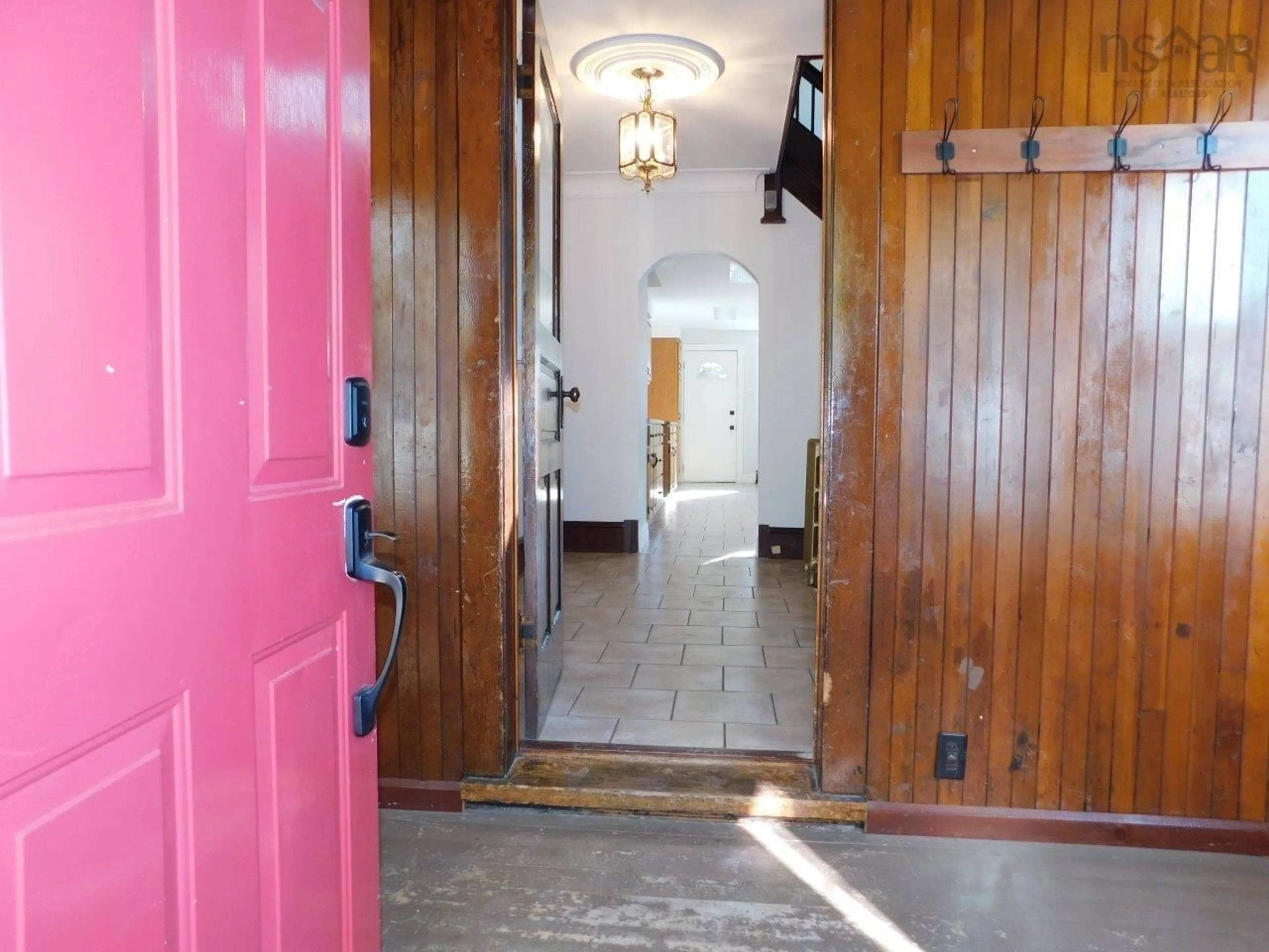 Indoor foyer for 5674 Kane St, Halifax Peninsula Nova Scotia B3K 2B4