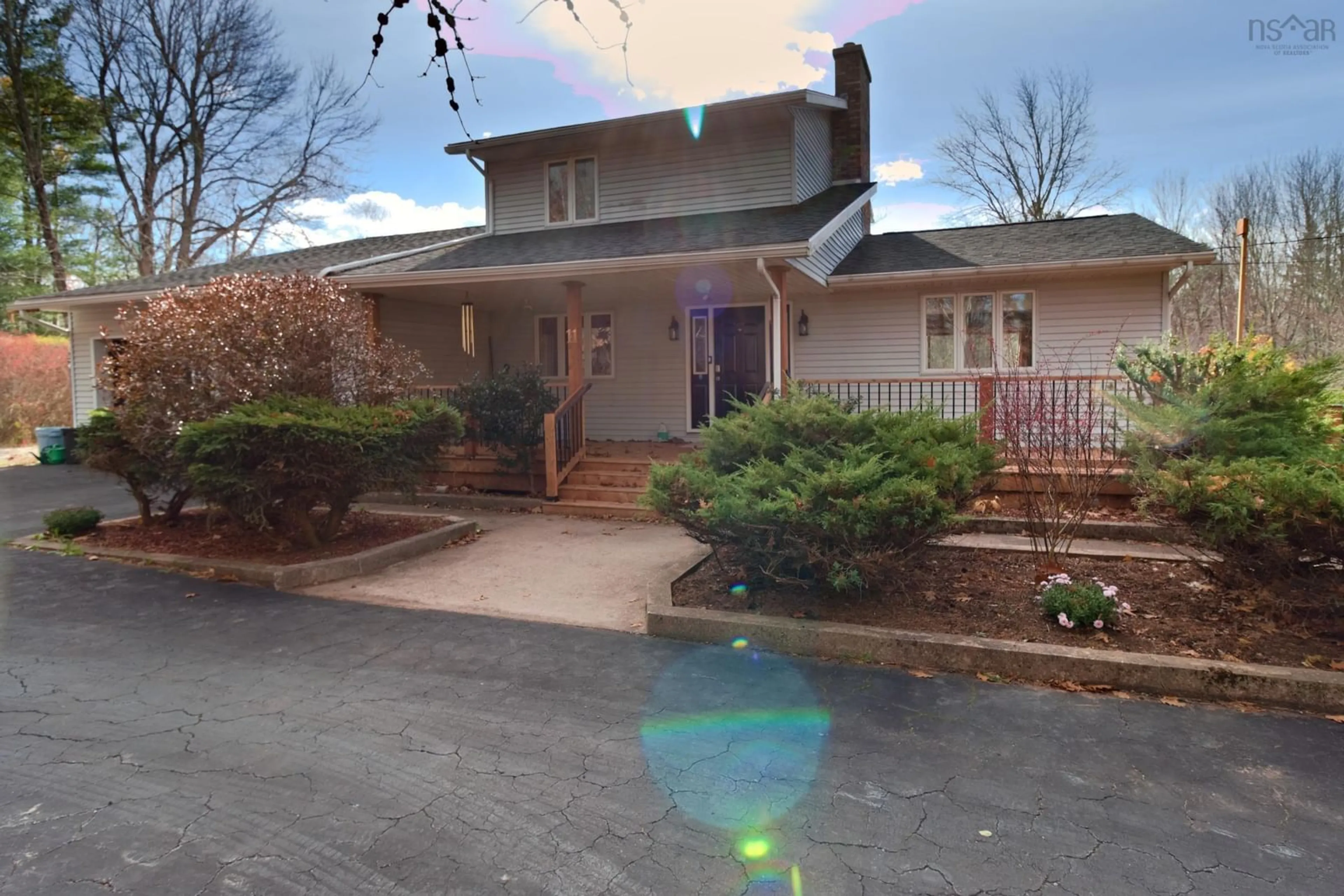 A pic from outside/outdoor area/front of a property/back of a property/a pic from drone, street for 11 Willow Ave, Meadowvale Nova Scotia B0P 1R0