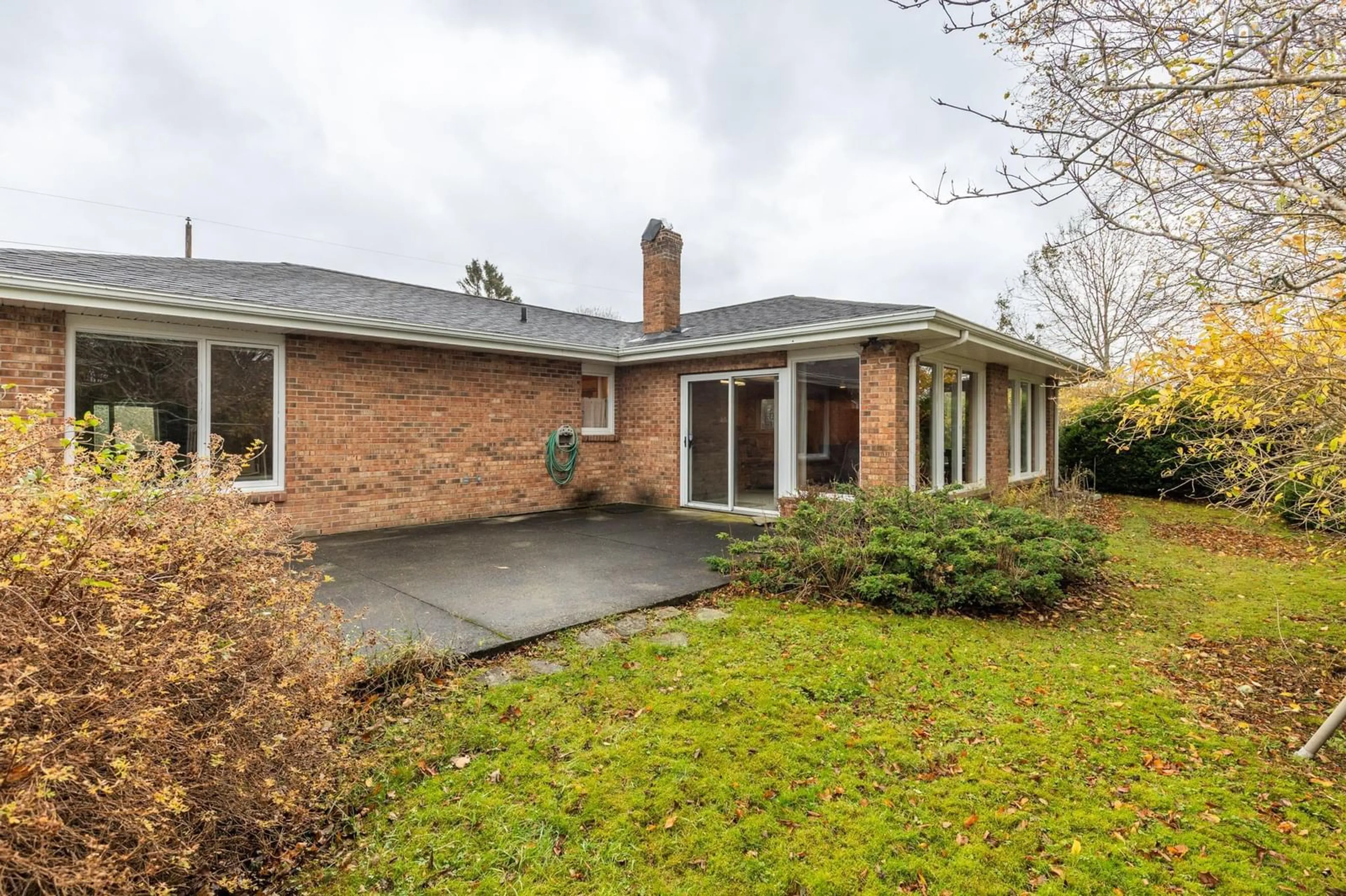 Home with brick exterior material, street for 57 Porter St, Yarmouth Nova Scotia B5A 2Y8