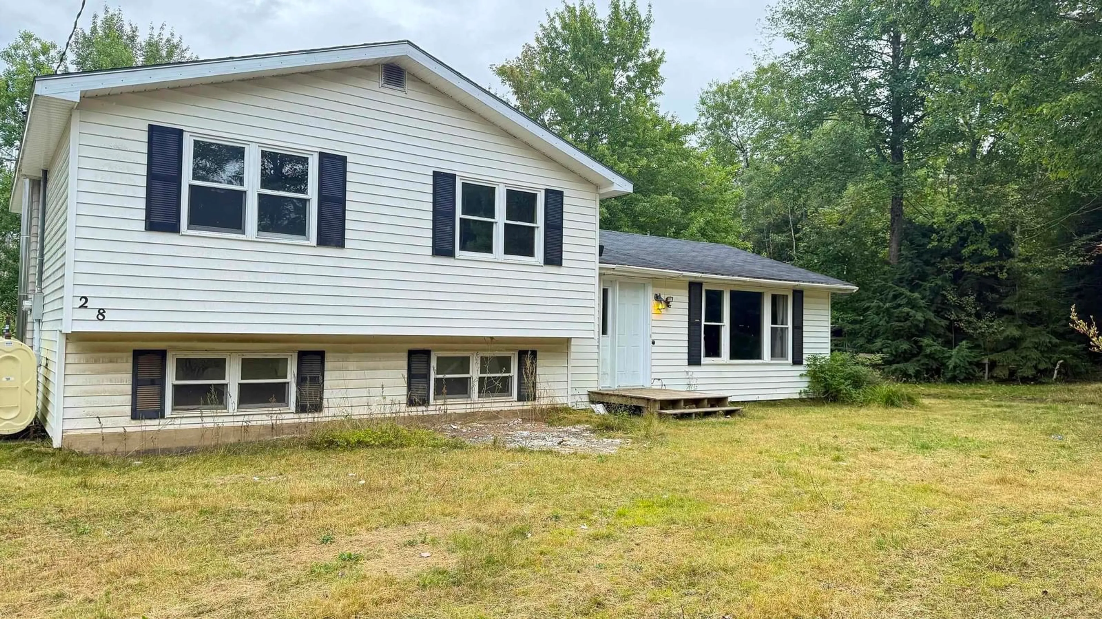 Home with vinyl exterior material, street for 28 Rhines Road, East Gore Nova Scotia B2S 3C3