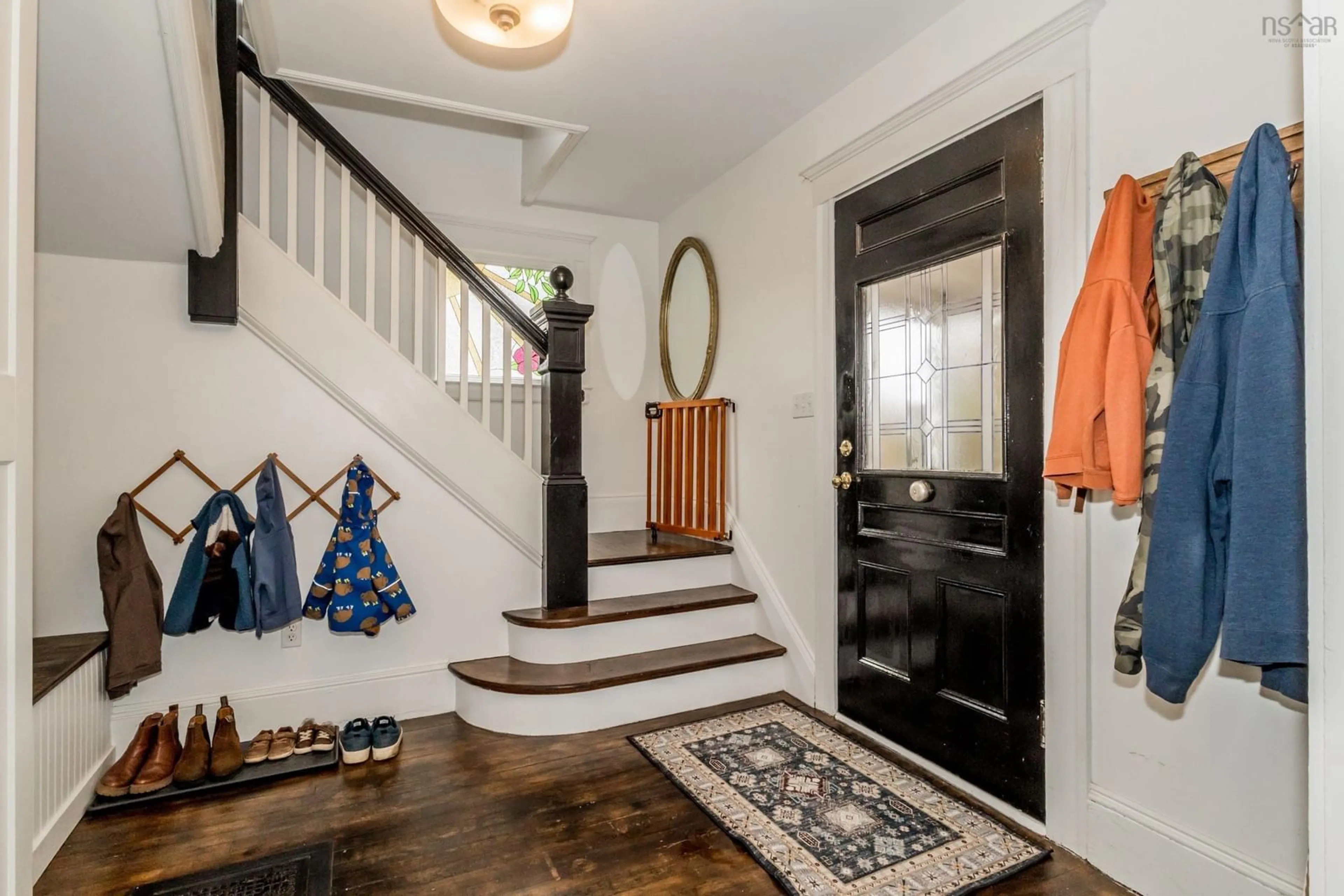 Indoor entryway for 1264 Mill St, Waterville Nova Scotia B0P 1V0