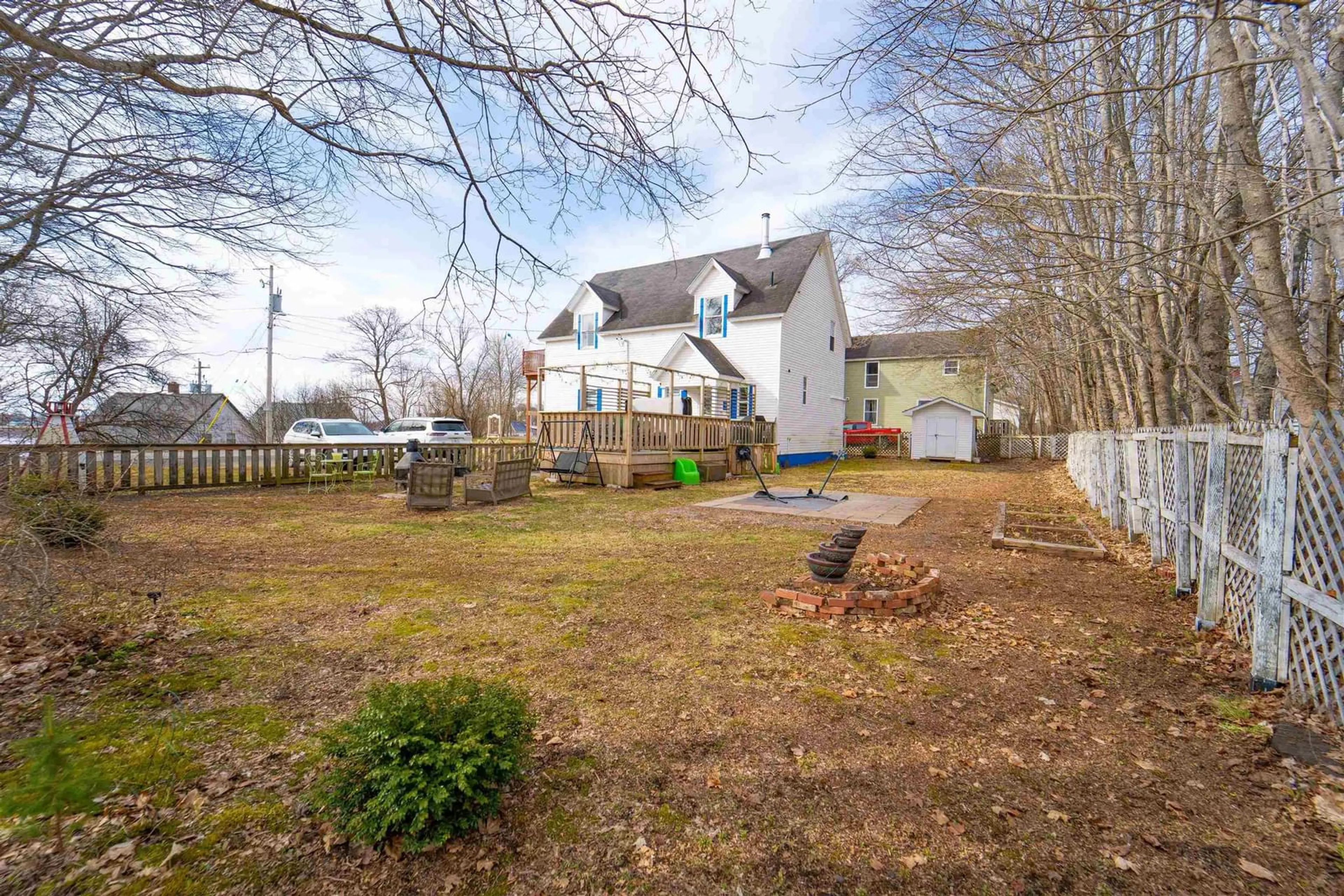 A pic from outside/outdoor area/front of a property/back of a property/a pic from drone, street for 33 Pleasant St, Parrsboro Nova Scotia B0M 1S0