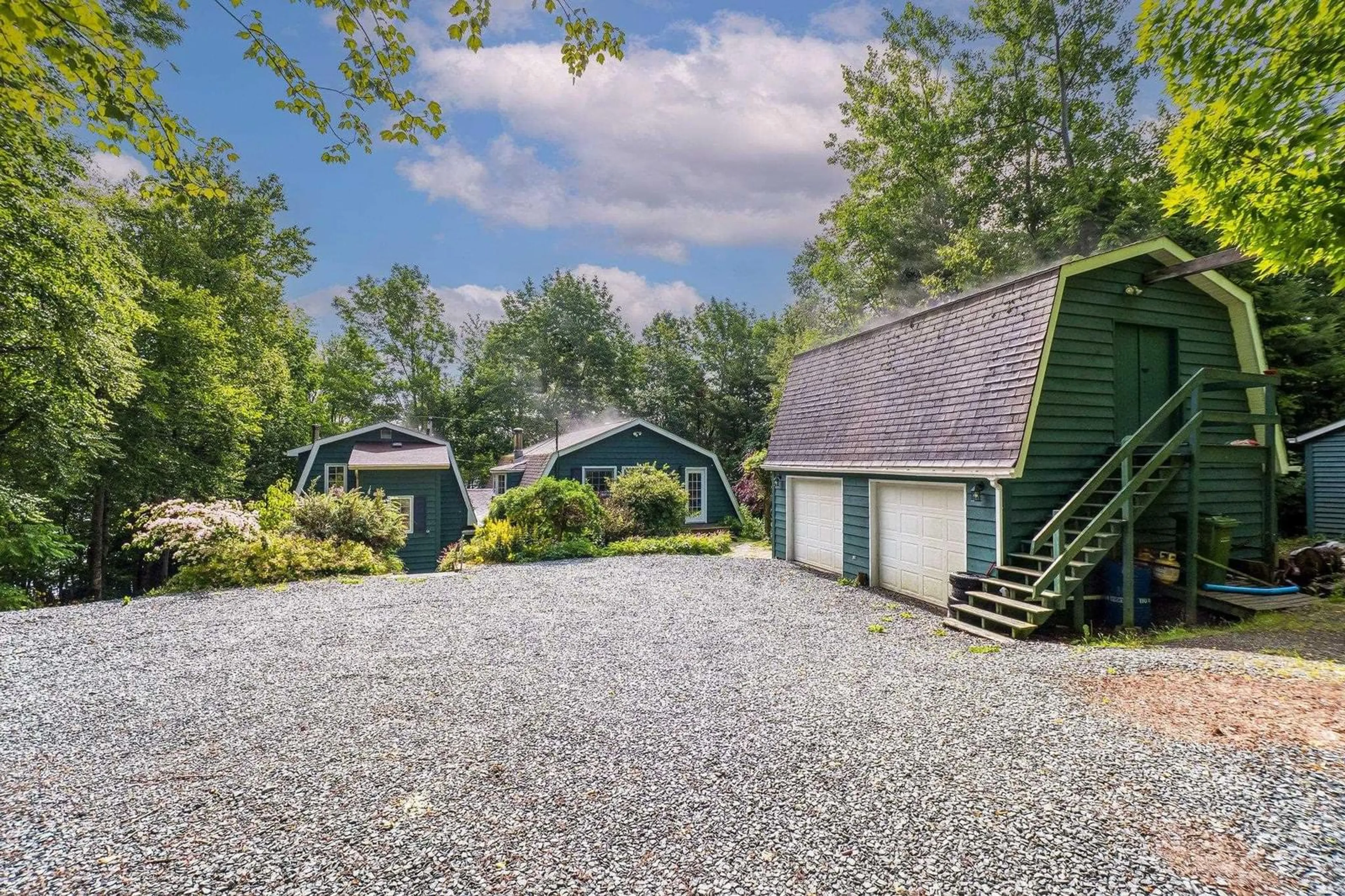 A pic from outside/outdoor area/front of a property/back of a property/a pic from drone, street for 333/335 Kings Rd, Wellington Nova Scotia B2T 1A2