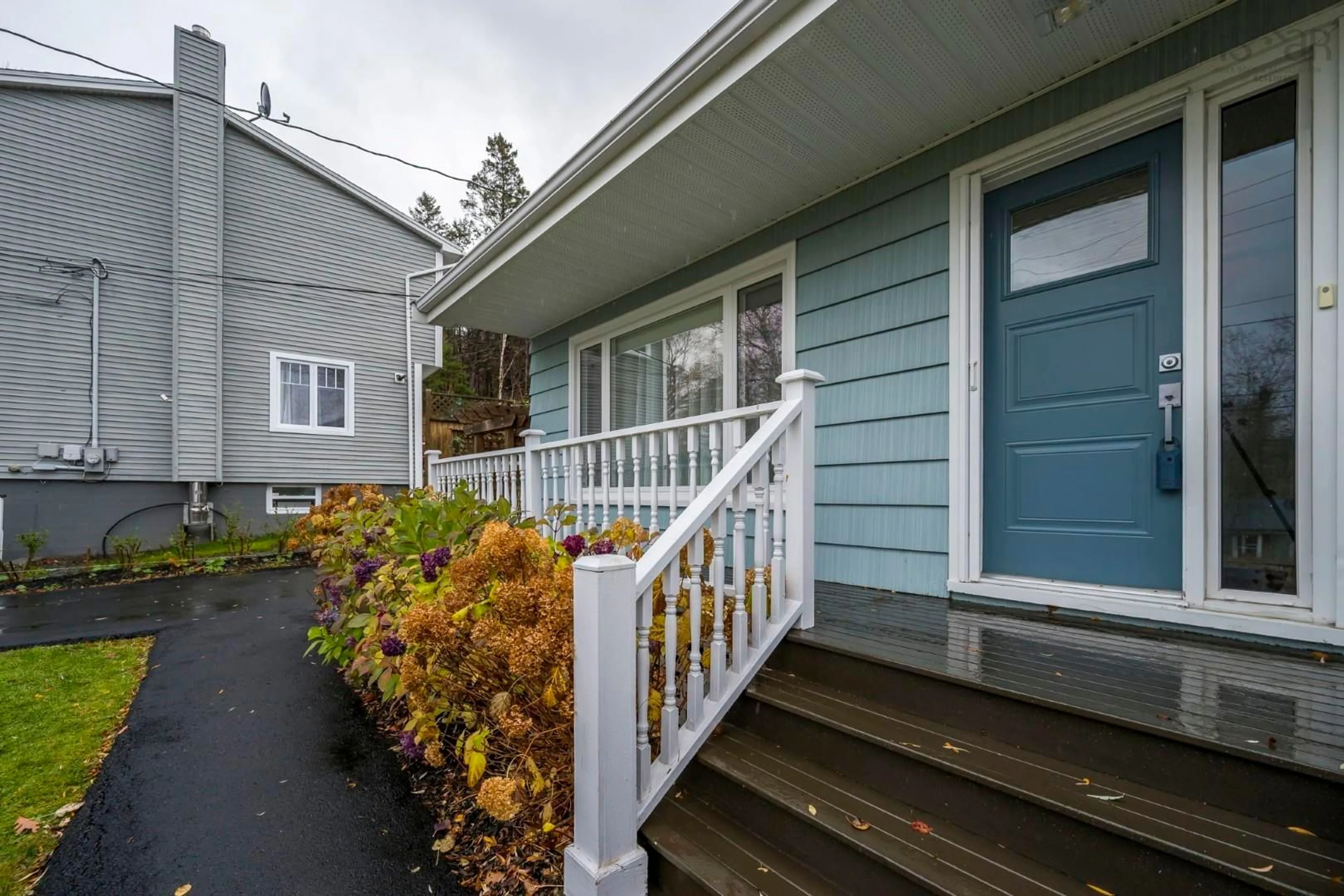 Home with vinyl exterior material, street for 27 Dartmoor Cres, Bedford Nova Scotia B4A 2K6