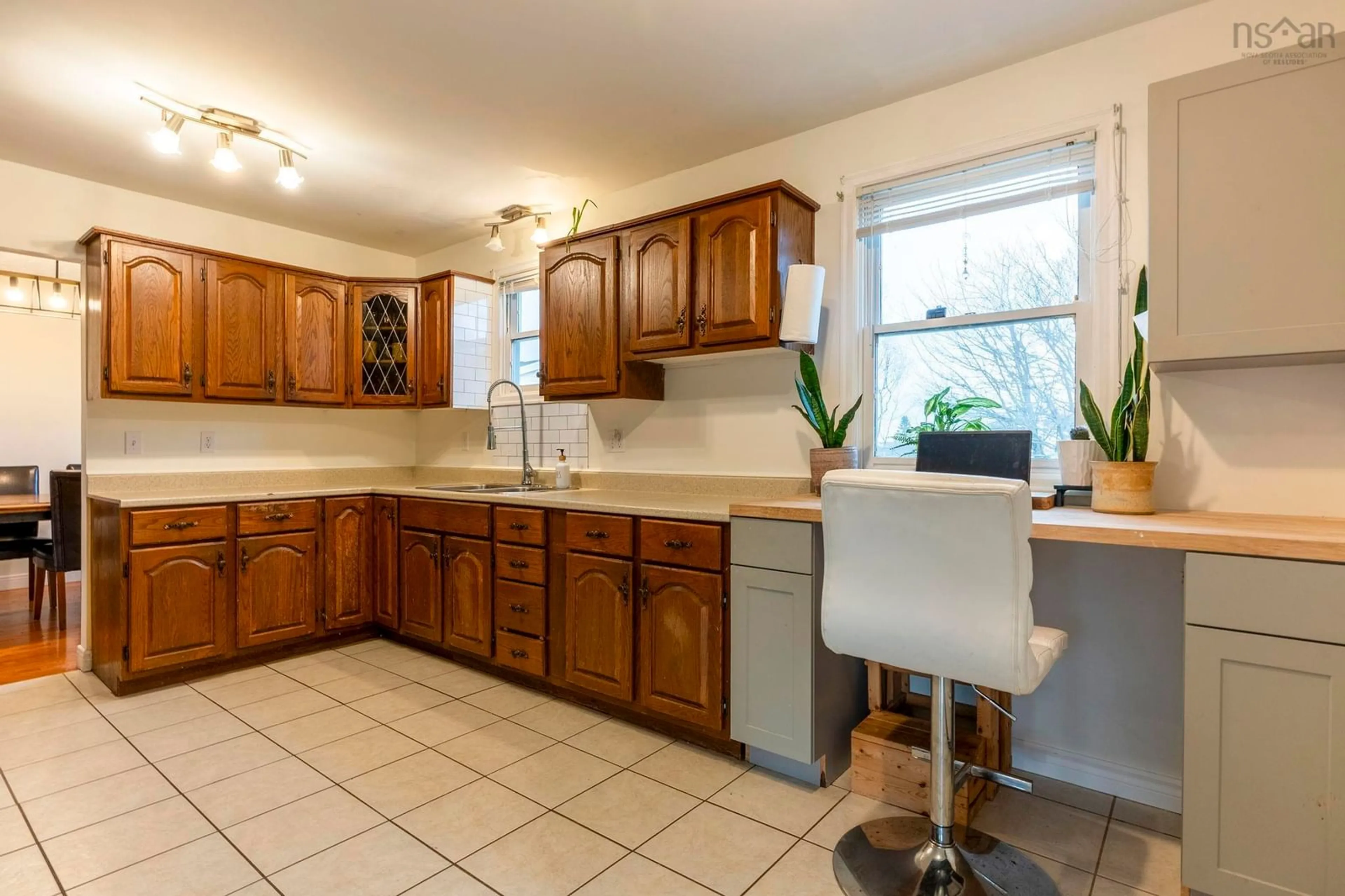 Standard kitchen, ceramic/tile floor for 22 Carisbrooke Lane, Cole Harbour Nova Scotia B2V 1R2