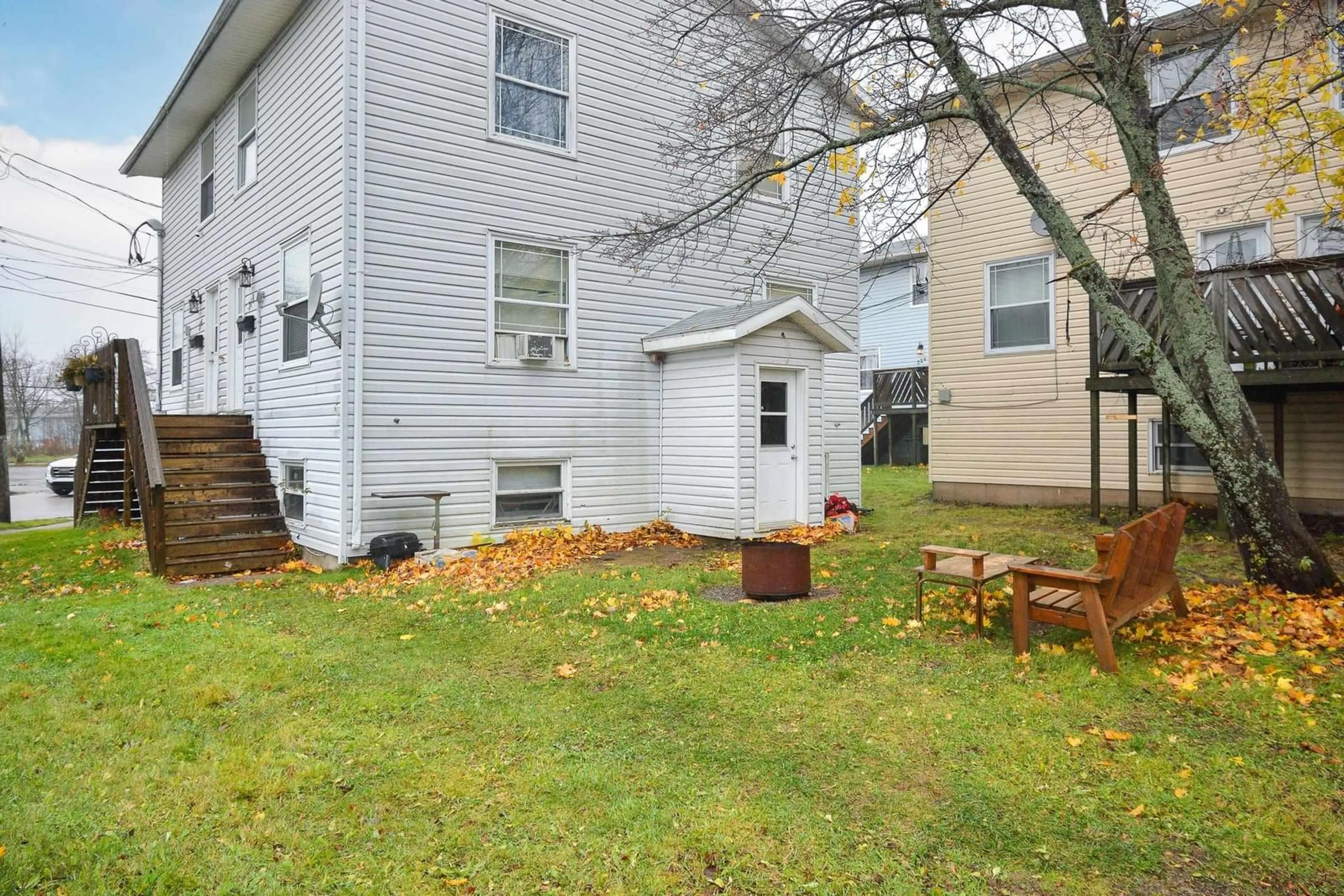 Patio, street for 318 Townsend St, Sydney Nova Scotia B1P 5G2