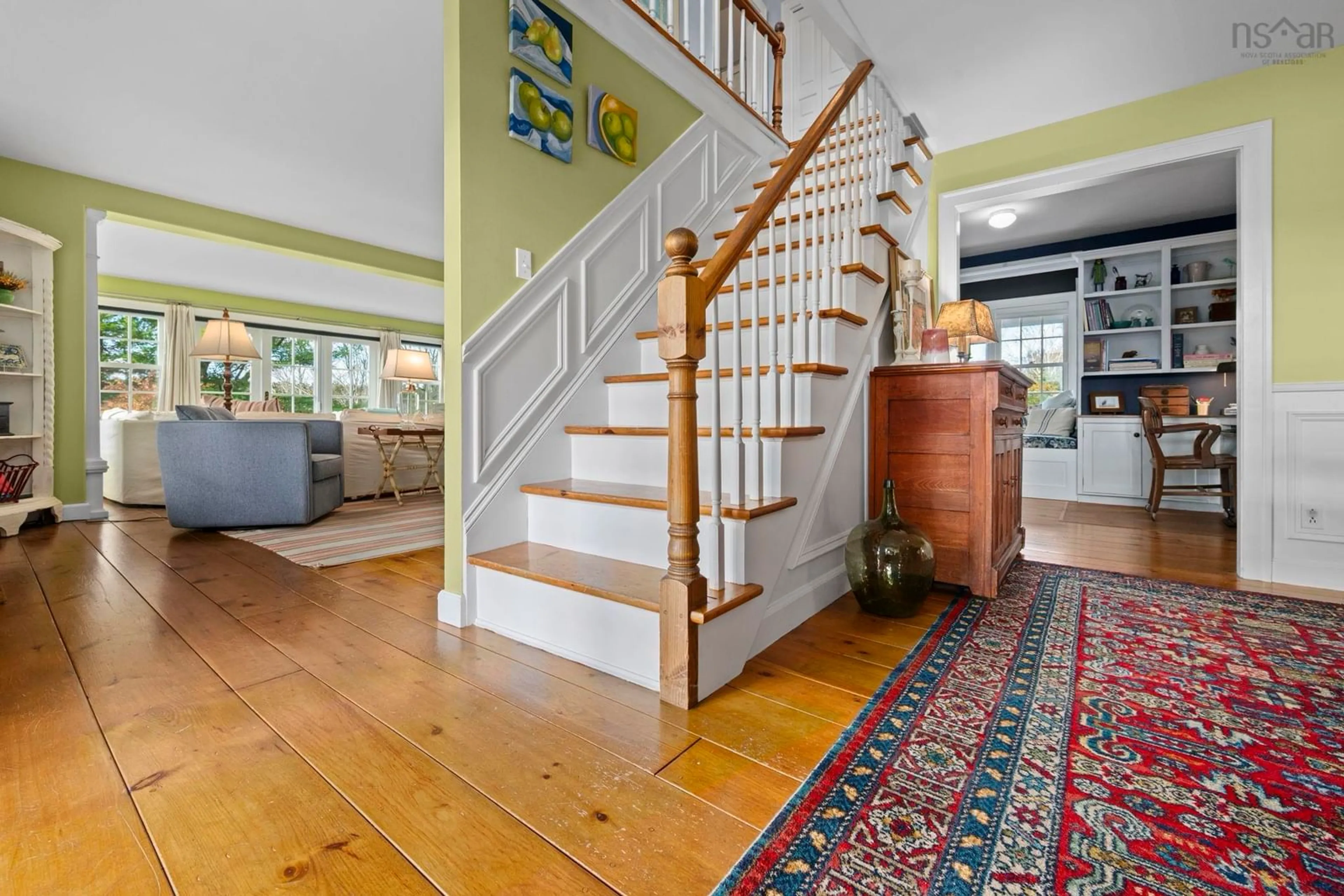 Indoor foyer for 1563 New Ross Rd, Vaughan Nova Scotia B0N 2T0