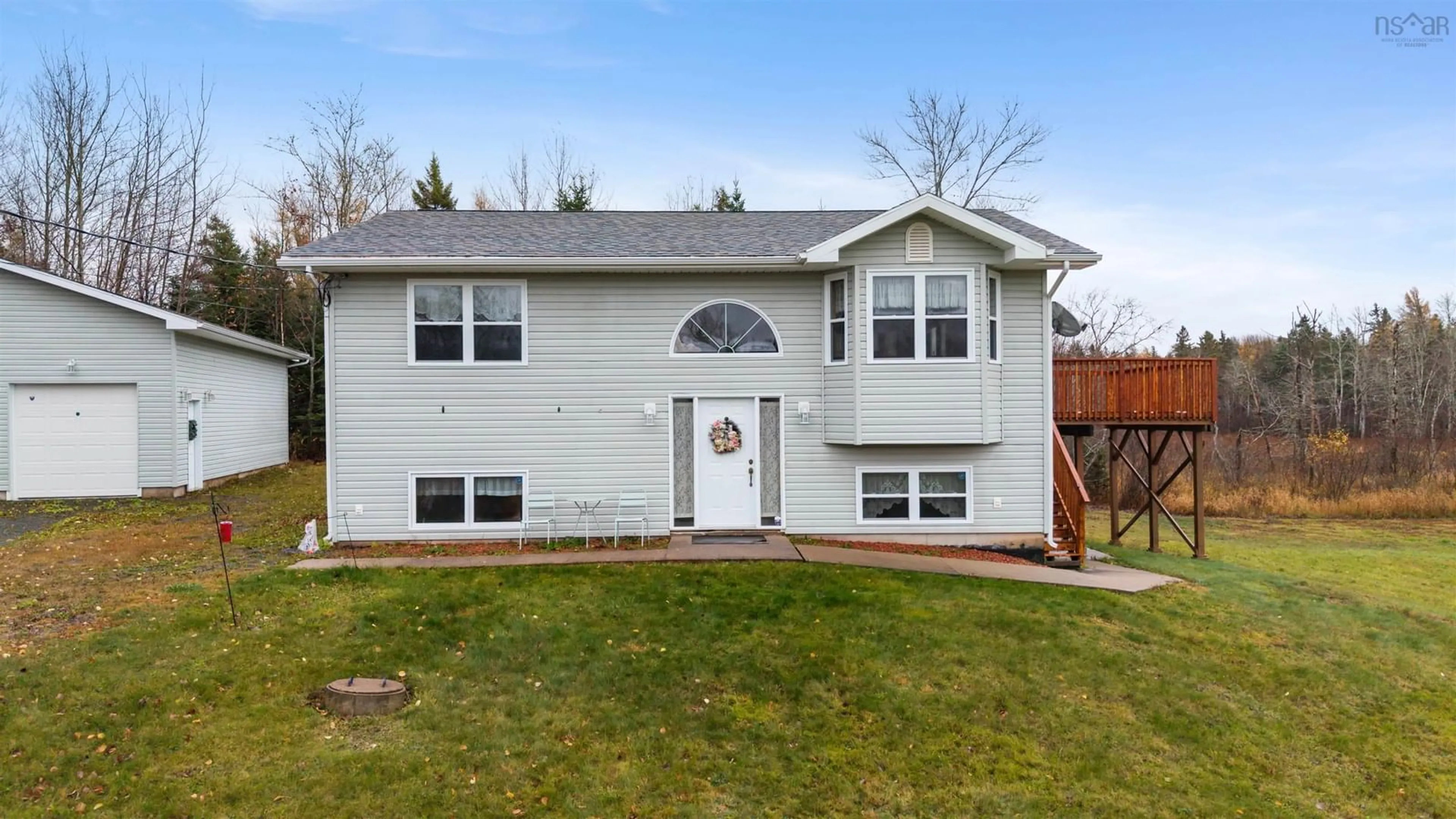 Home with vinyl exterior material, street for 17 Bonway Dr, Enfield Nova Scotia B2T 1H5