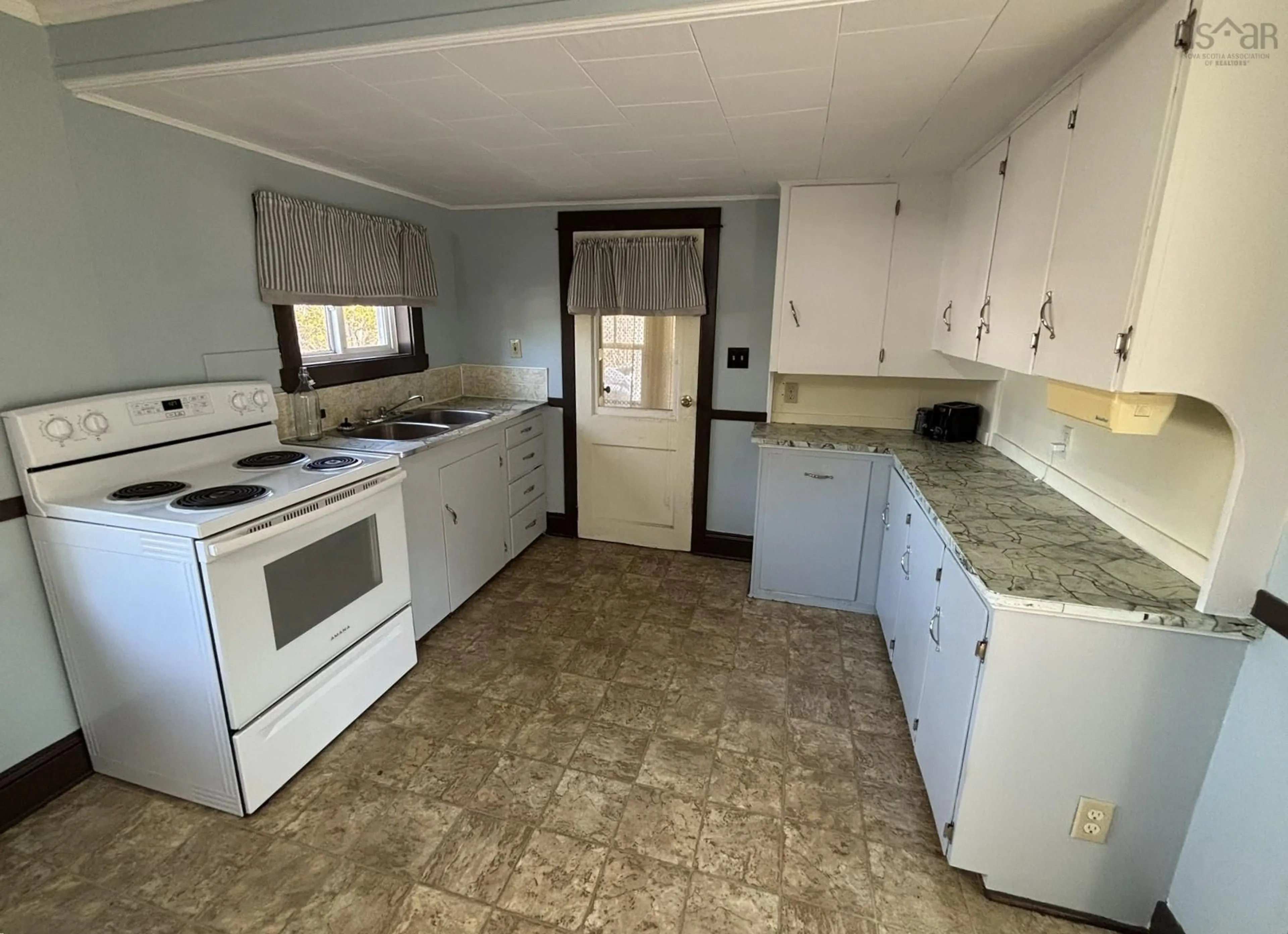 Standard kitchen, unknown for 59 Town Lake Rd, Liverpool Nova Scotia B0T 1K0