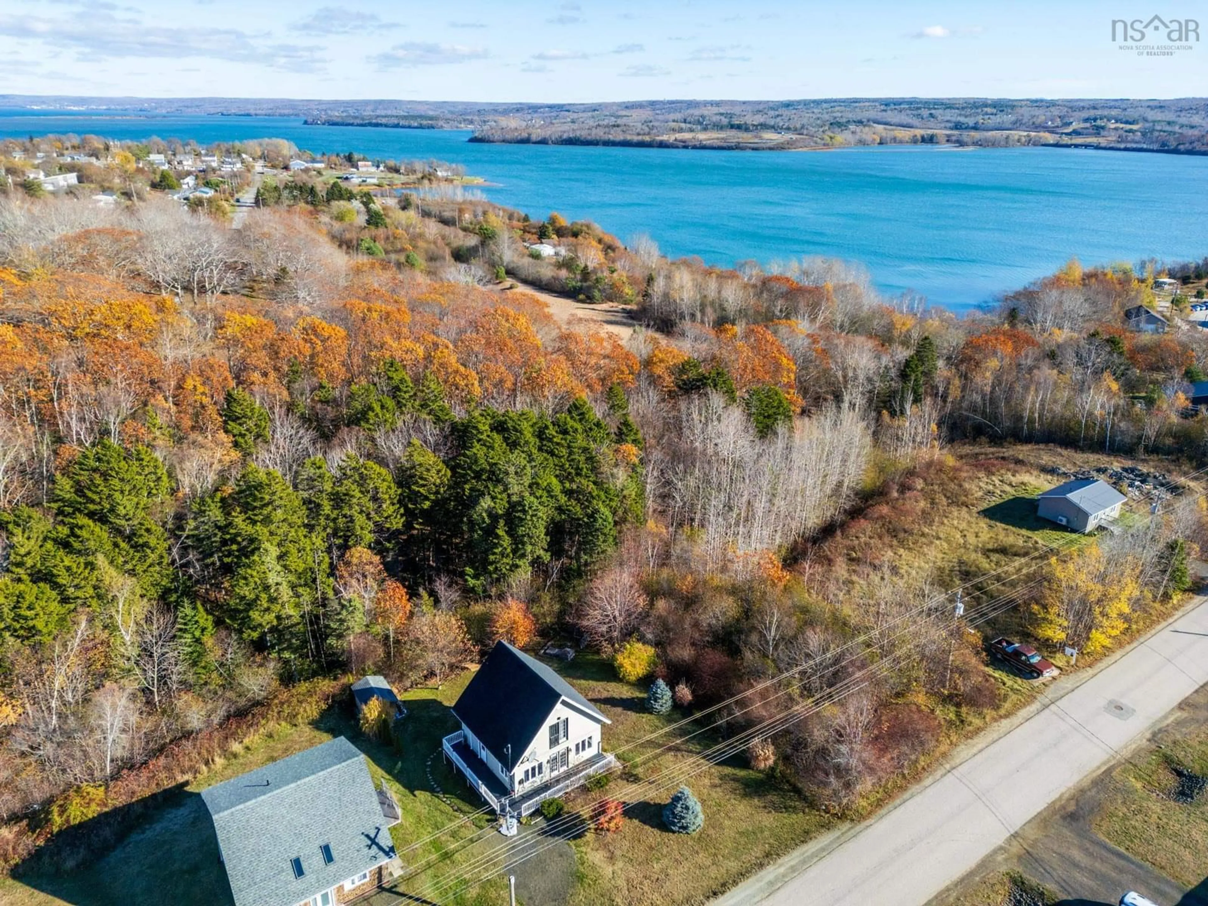 A pic from outside/outdoor area/front of a property/back of a property/a pic from drone, water/lake/river/ocean view for 35 Pleasant Street, Digby Nova Scotia B0V 1A0