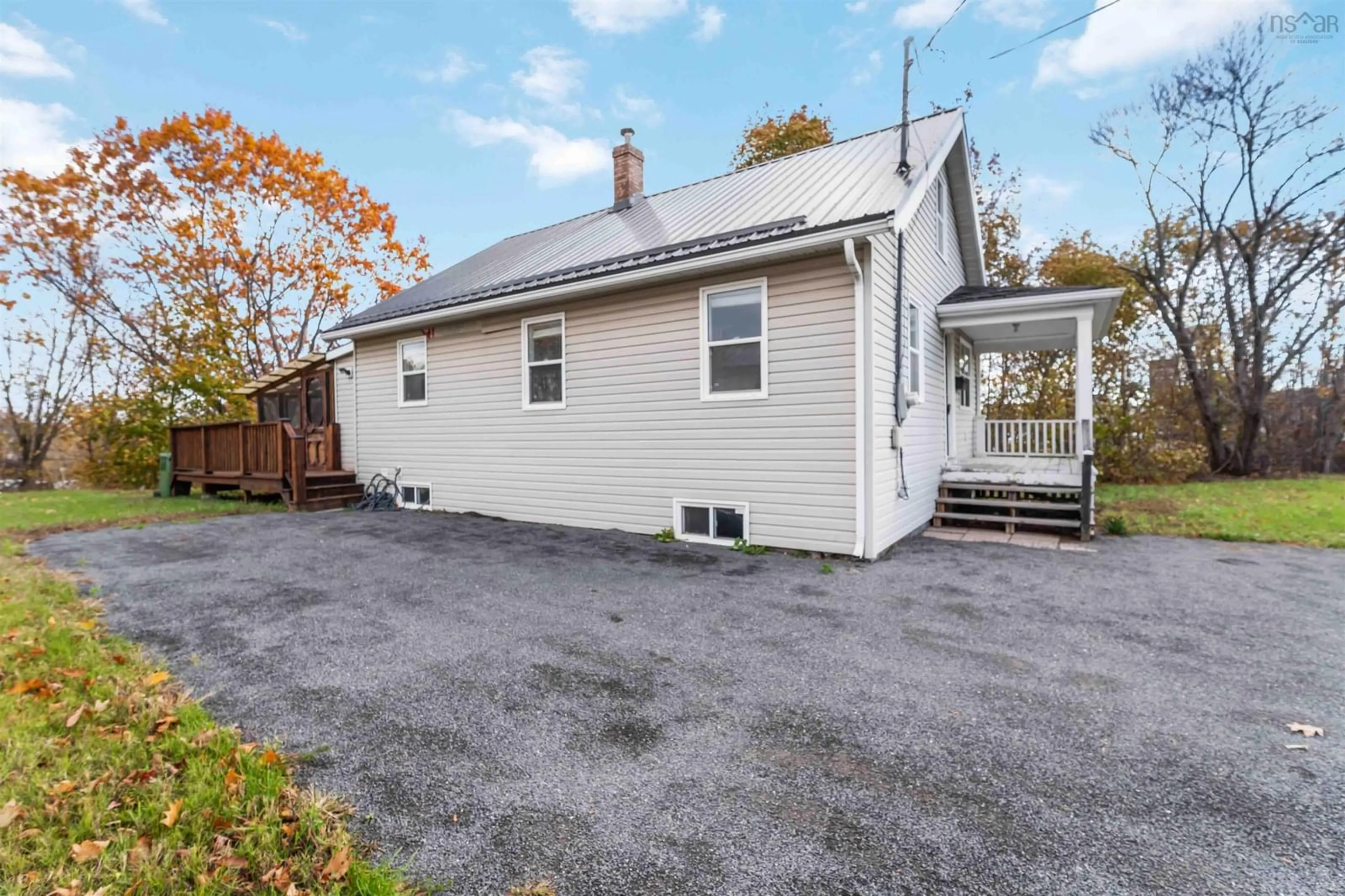 A pic from outside/outdoor area/front of a property/back of a property/a pic from drone, street for 8911 Commercial Street, New Minas Nova Scotia B4N 3E1