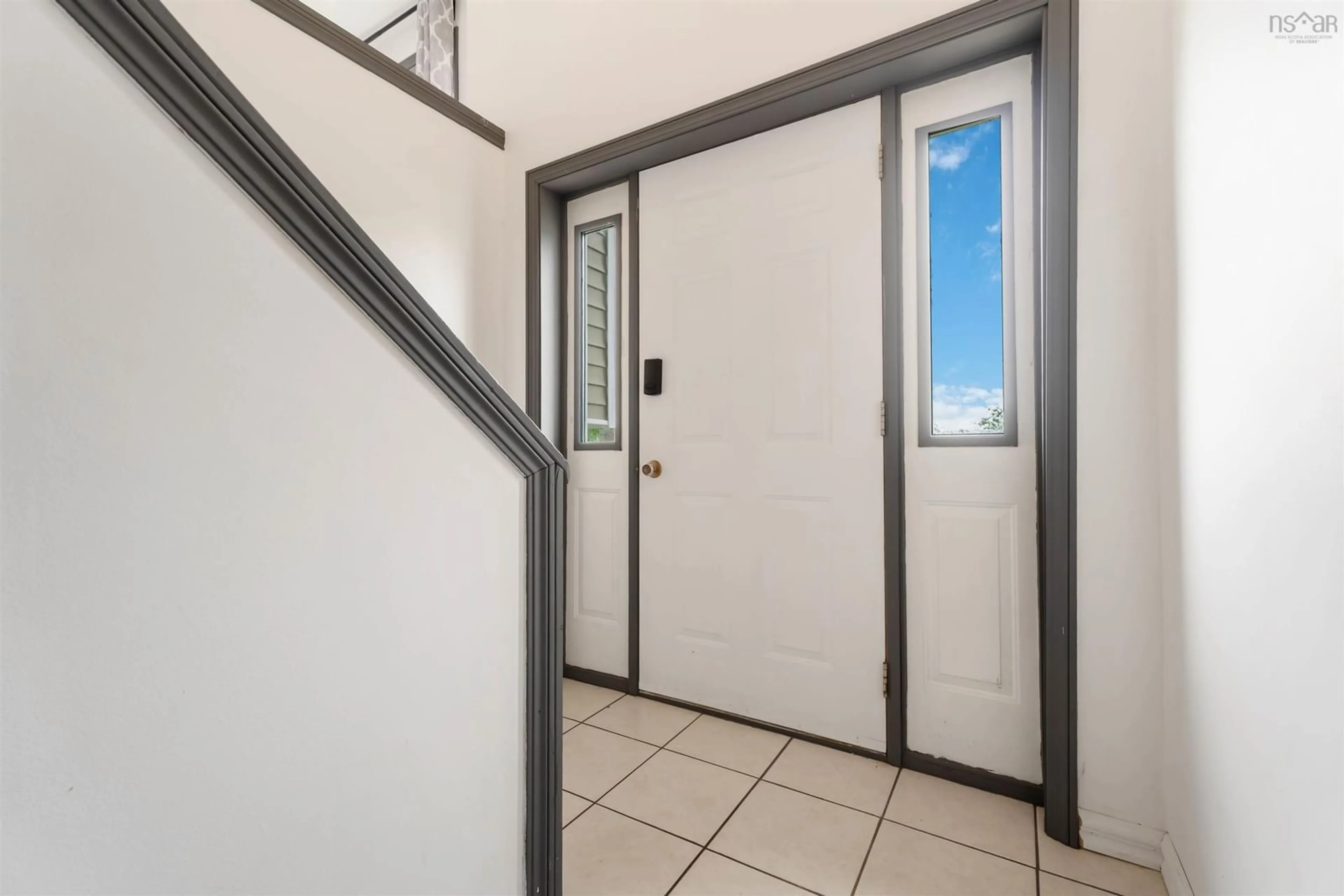 Indoor entryway for 92 Apple Tree Lane, Kentville Nova Scotia B4N 3Y6