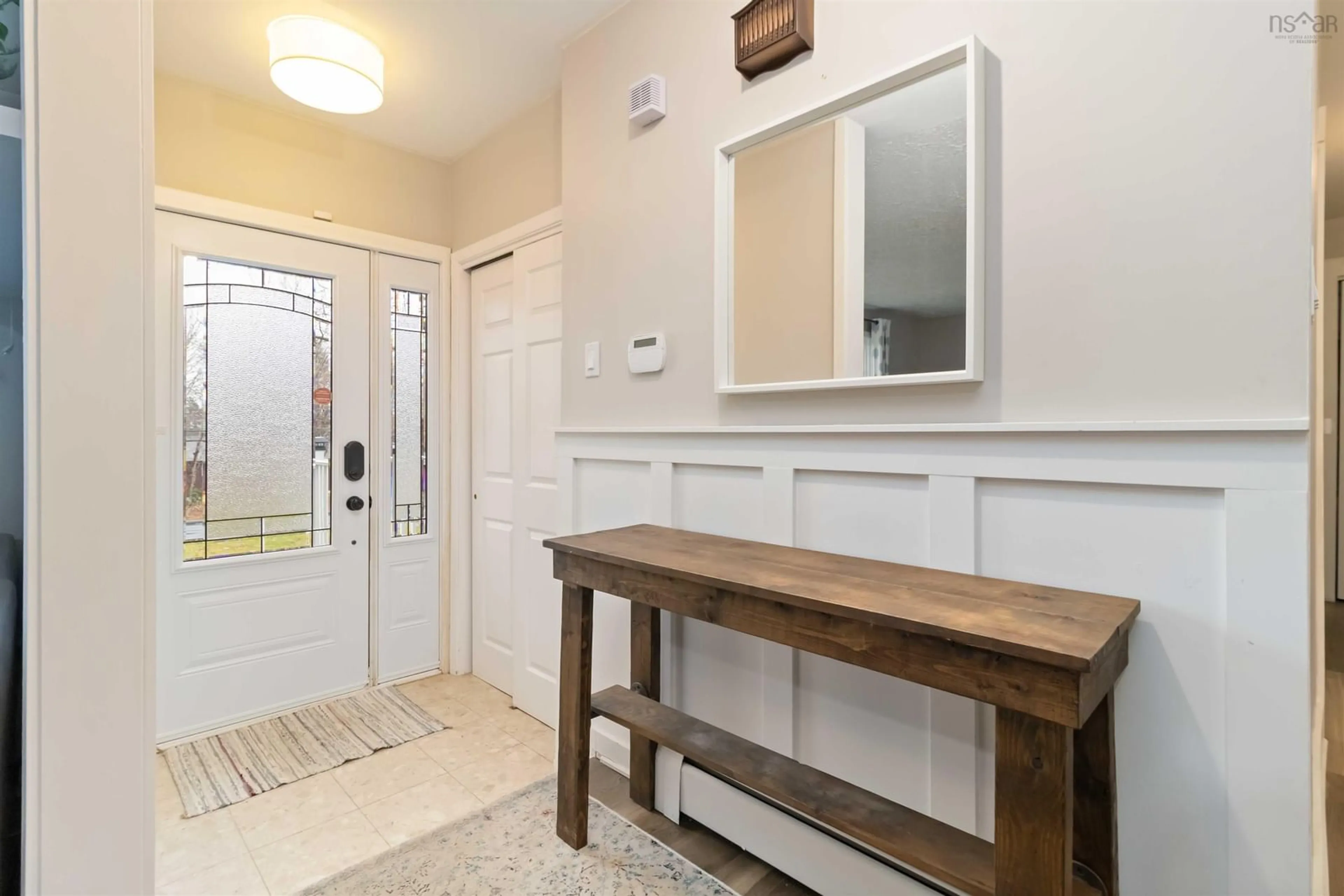Indoor entryway for 167 Pinetree Cres, Hammonds Plains Nova Scotia B3Z 1J7