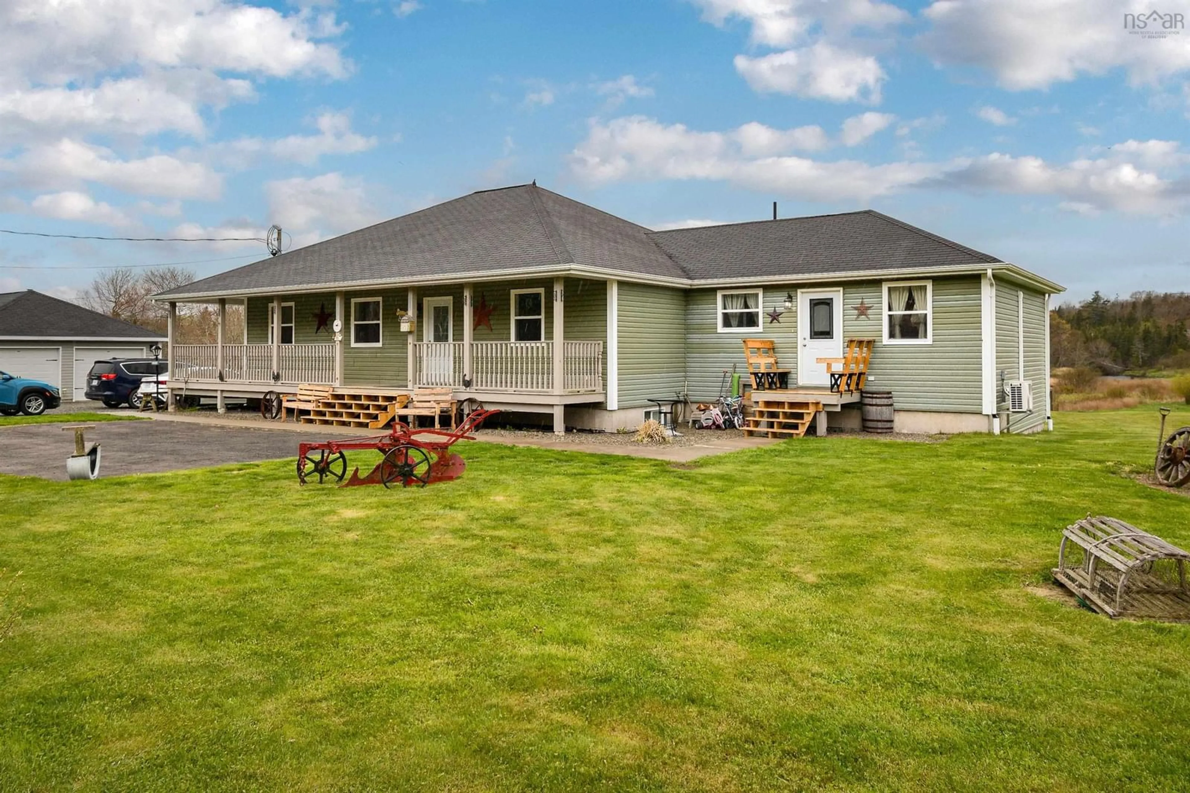 Home with vinyl exterior material, building for 4598 Grand Mira North, Grand Mira North Nova Scotia B1K 3V1