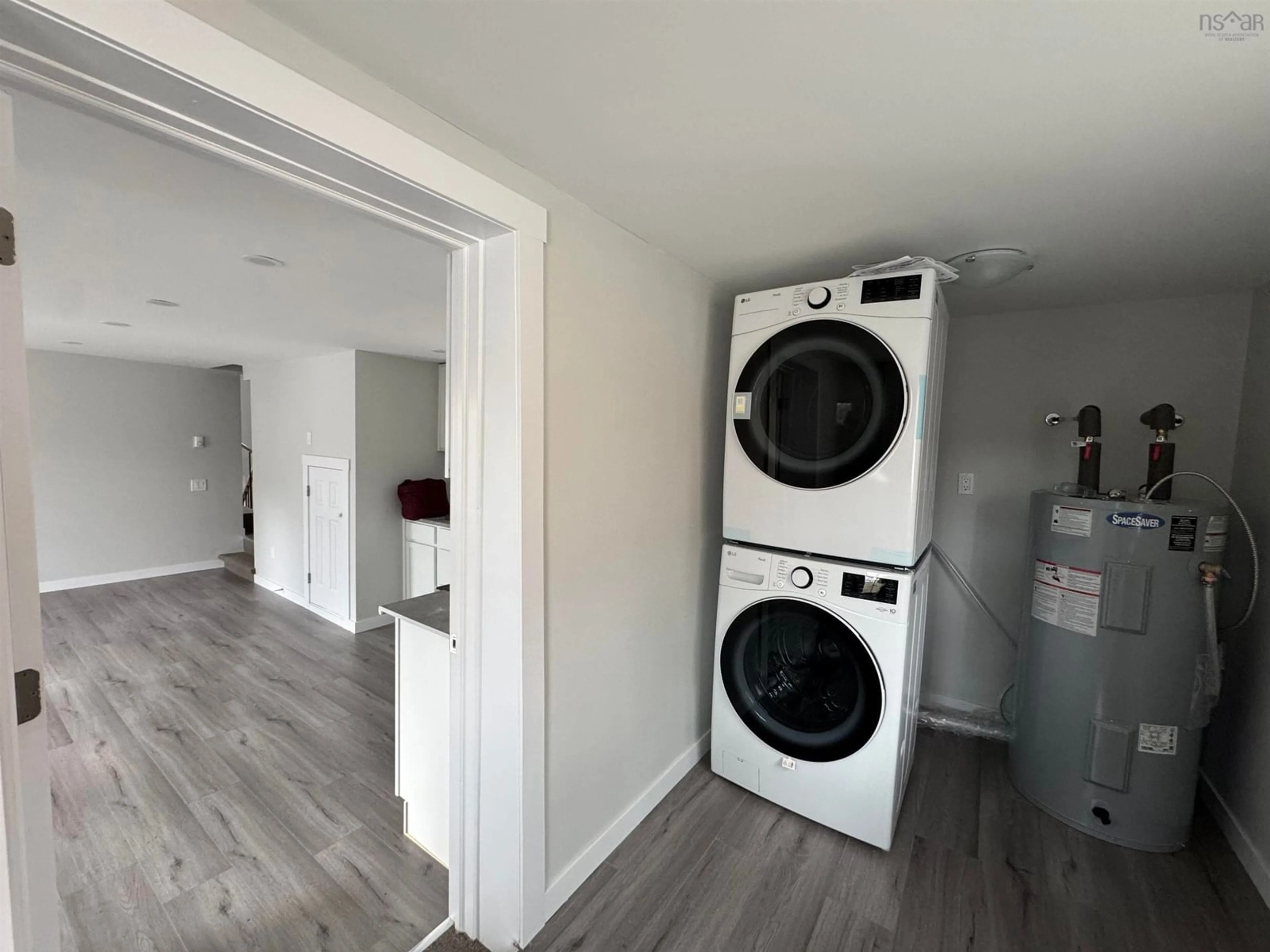 Laundry room for 164 Granville St, Port Hawkesbury Nova Scotia B9A 2G1