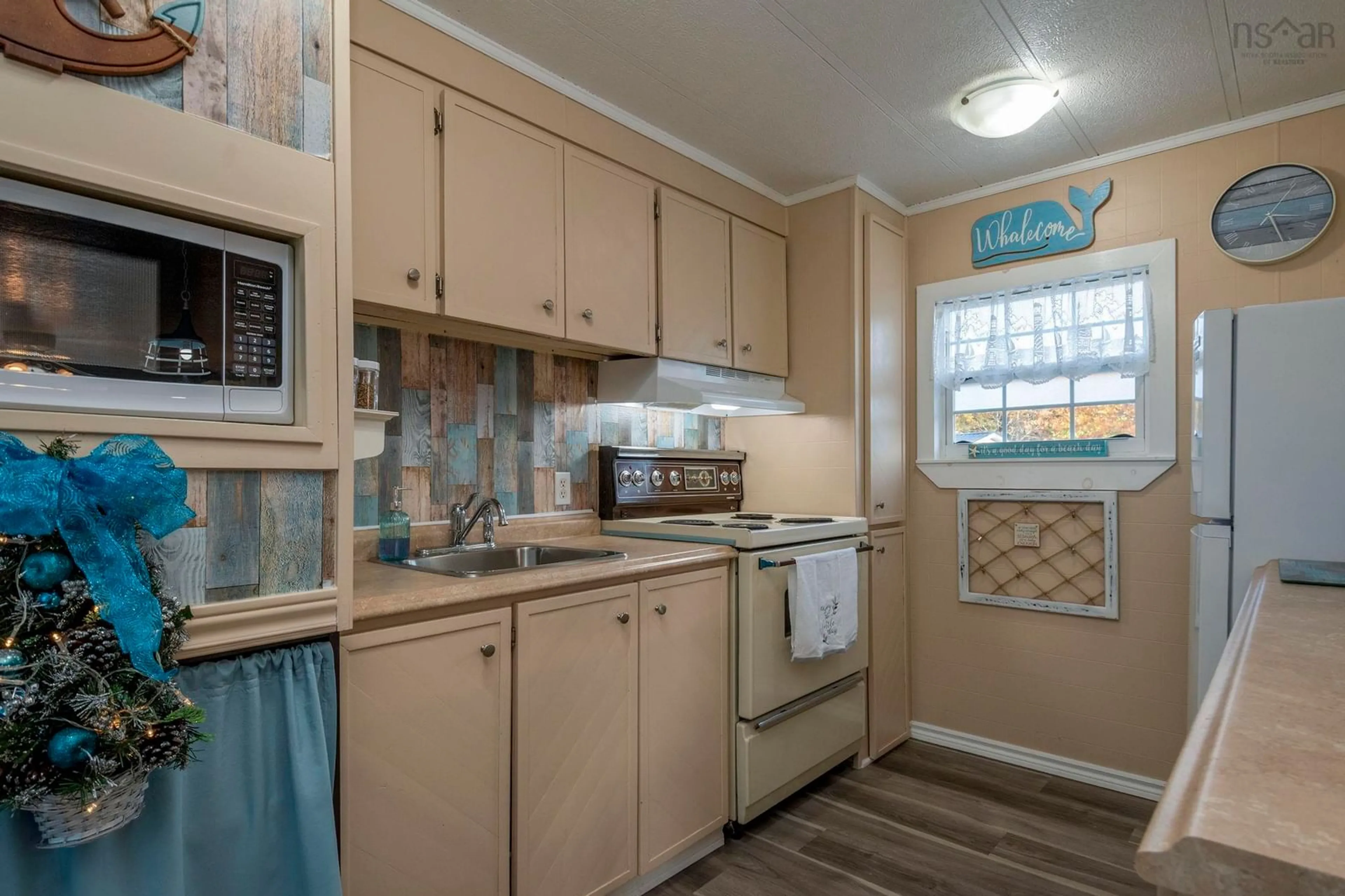 Standard kitchen, unknown for 8 Olympic Ave, New Minas Nova Scotia B4N 3T8