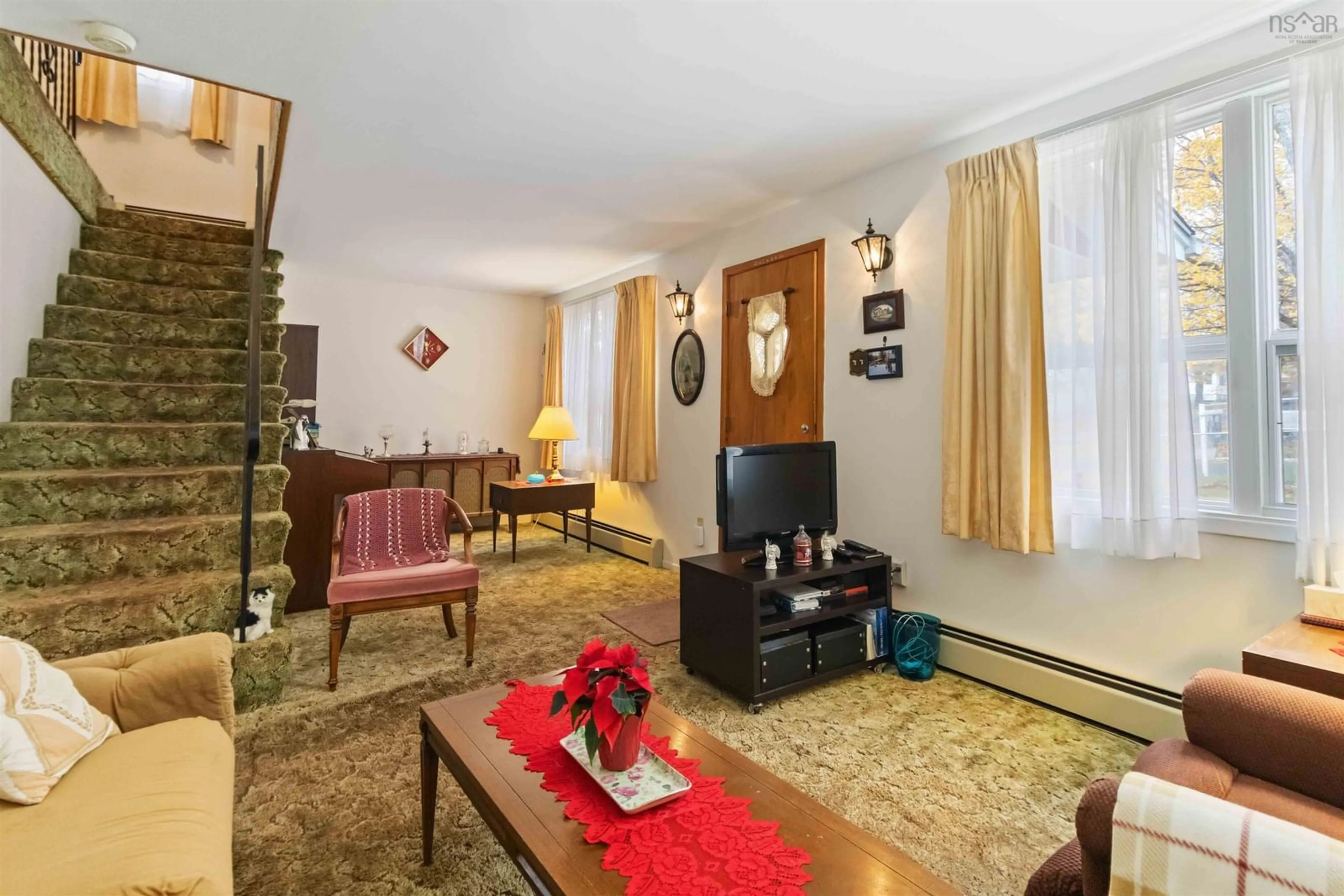 Living room with furniture, carpet floor for 2944 Connolly St, Halifax Nova Scotia B3L 3N6