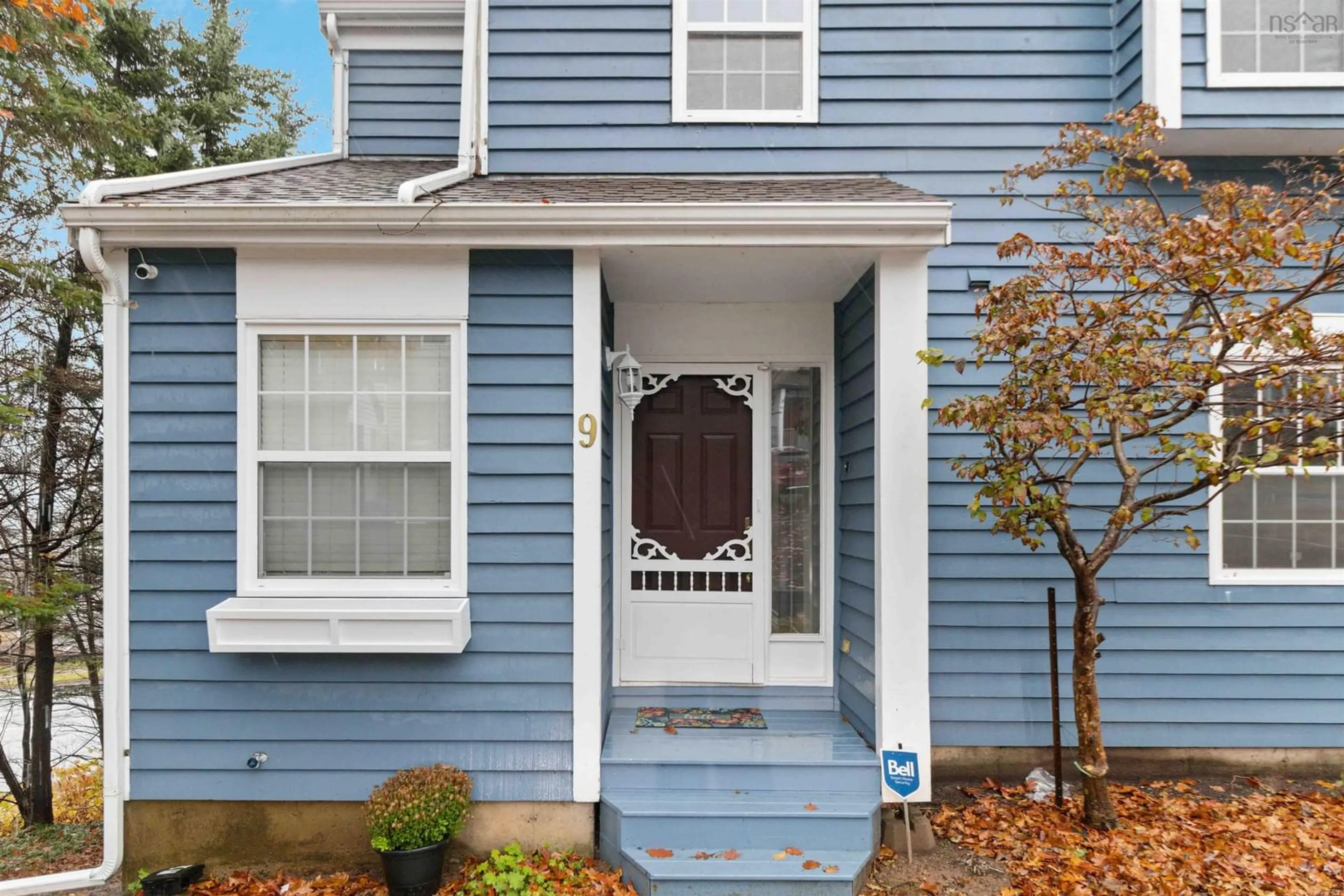 Home with vinyl exterior material, street for 9 Collins Grove Ridge, Dartmouth Nova Scotia B2W 5Y2