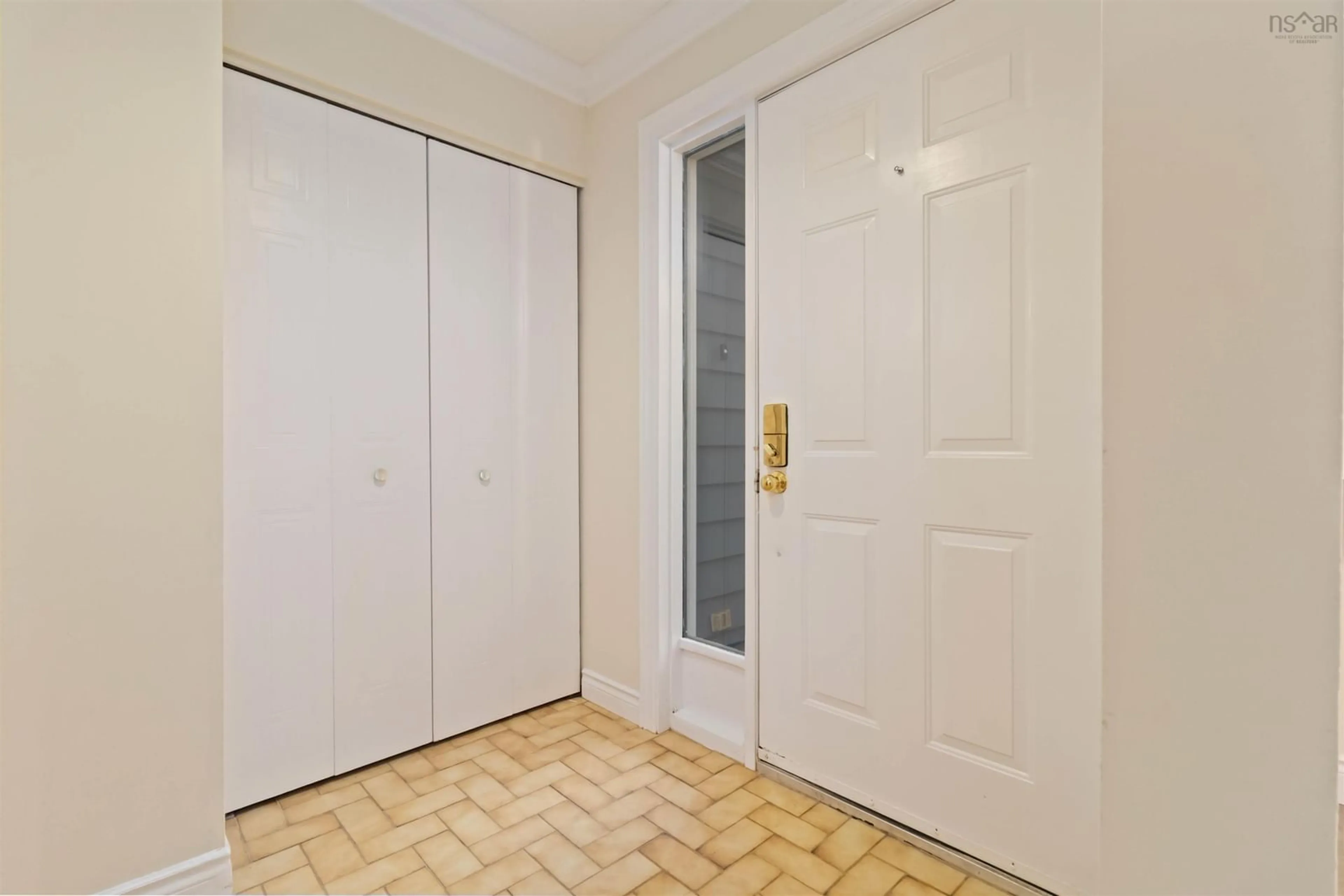 Unknown for 9 Collins Grove Ridge, Dartmouth Nova Scotia B2W 5Y2