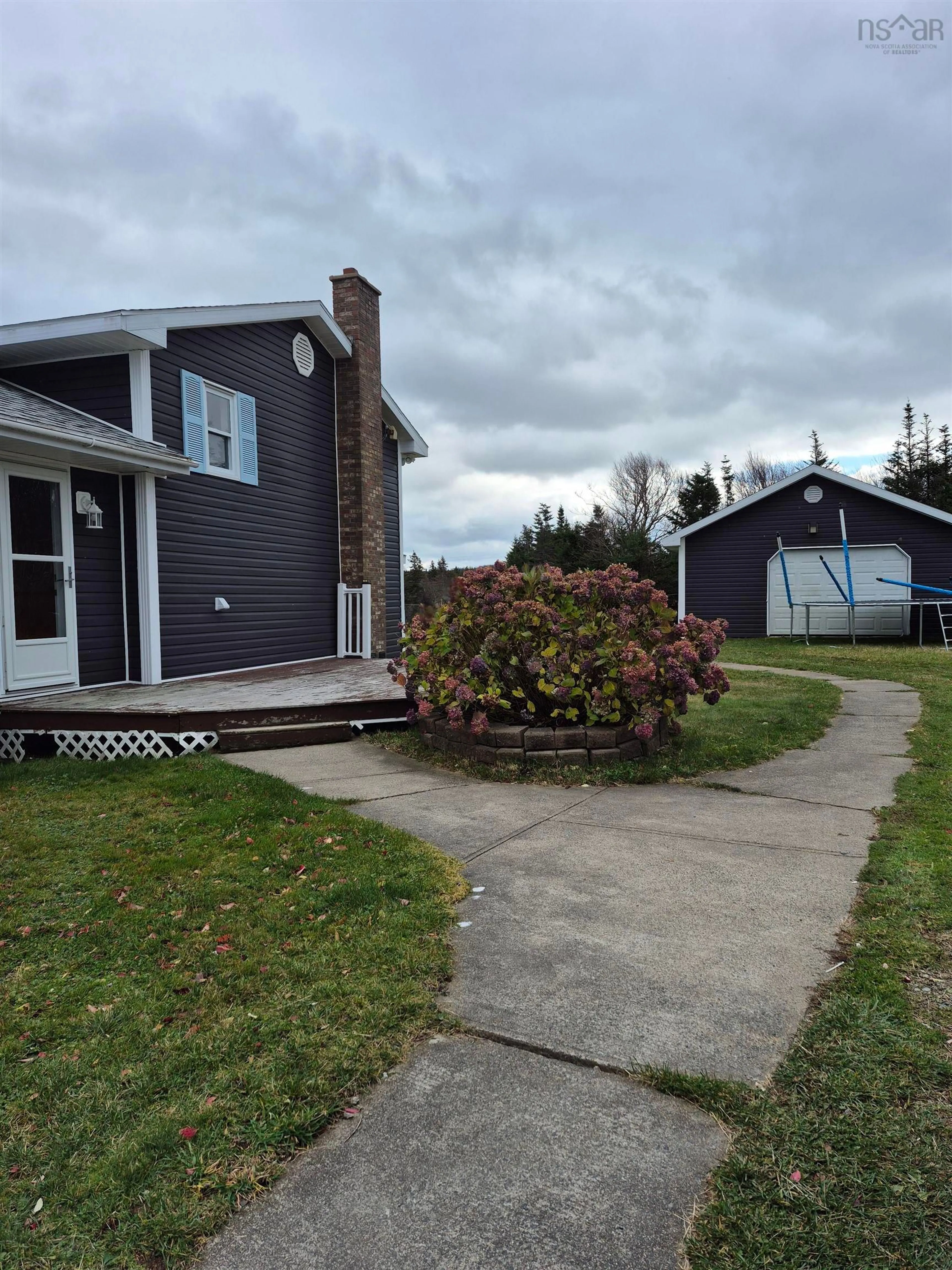 A pic from outside/outdoor area/front of a property/back of a property/a pic from drone, street for 1512 Mira Bay Dr, Bateston Nova Scotia B1C 2A8