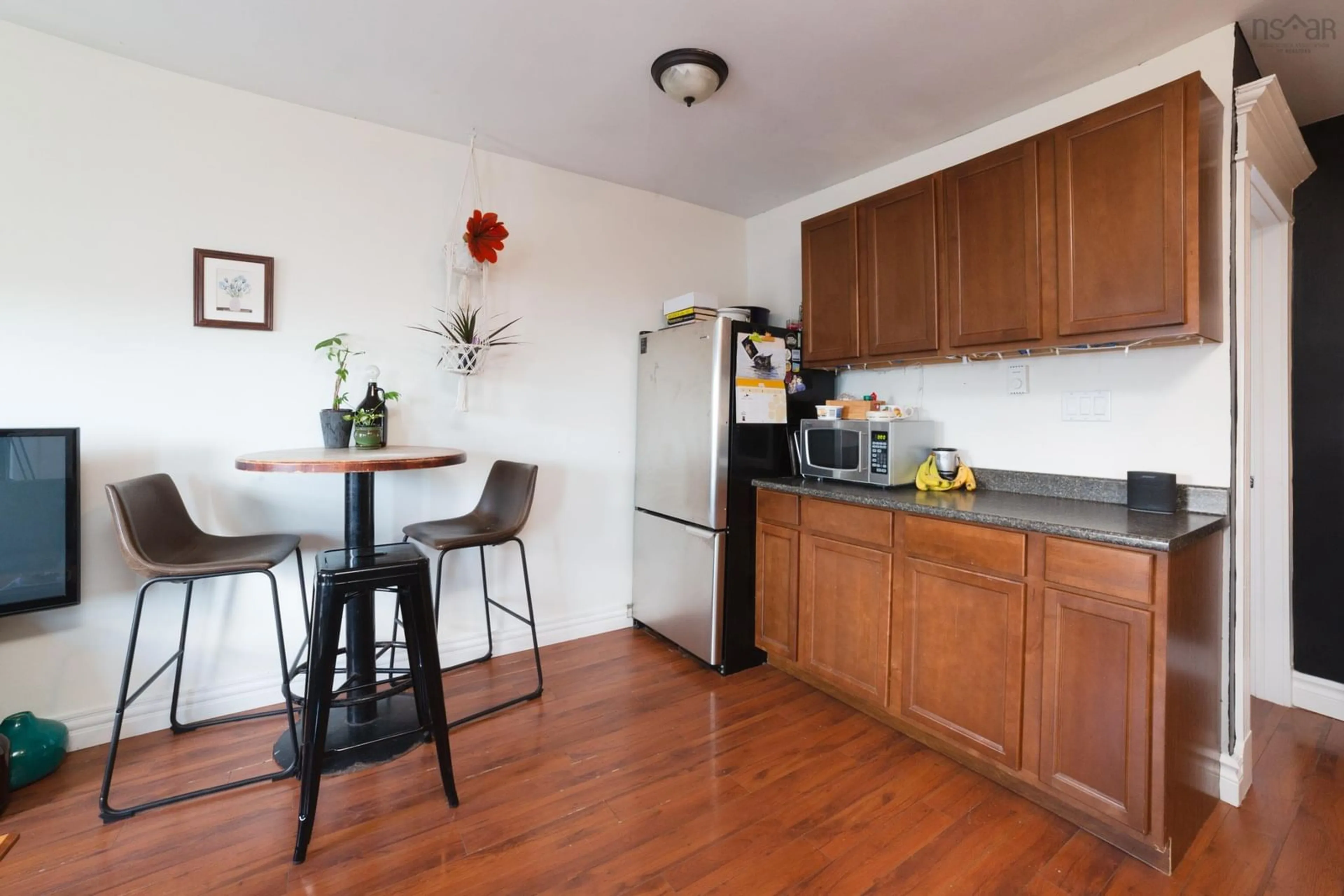 Standard kitchen, wood/laminate floor for 2344 Creighton St, Halifax Nova Scotia B3K 3R6