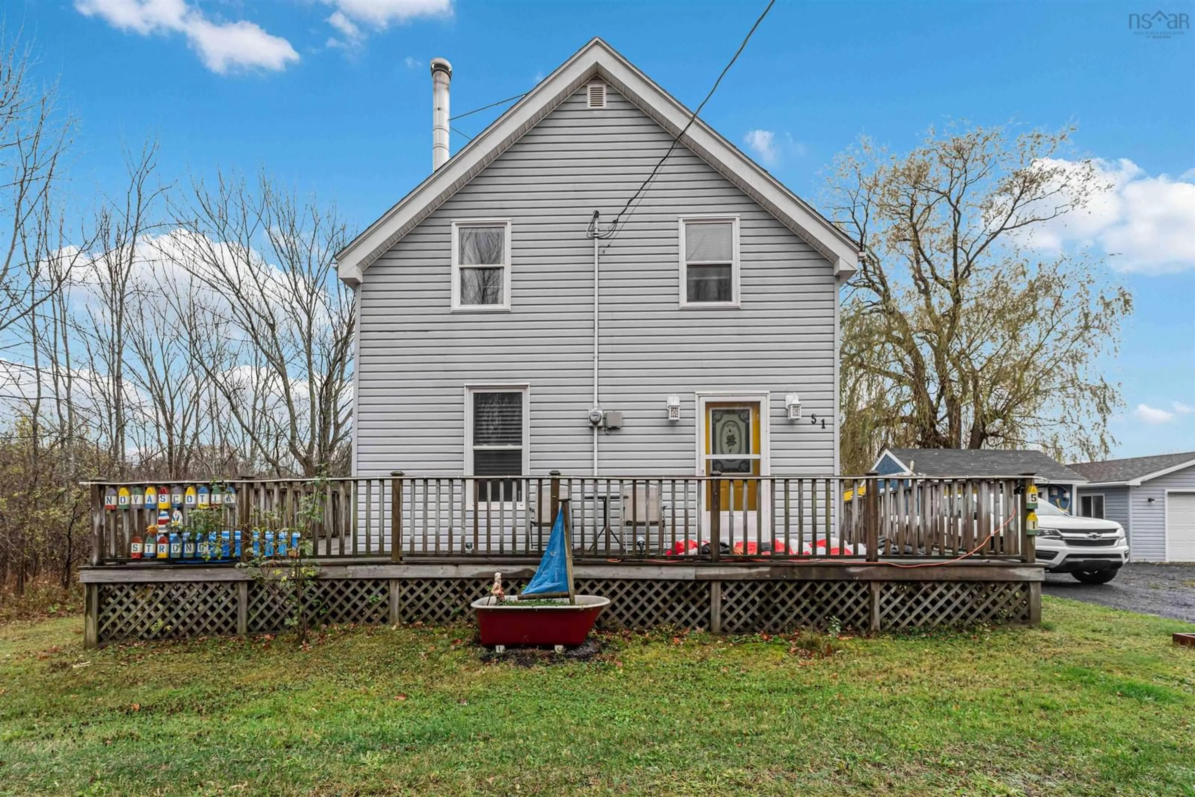 A pic from outside/outdoor area/front of a property/back of a property/a pic from drone, building for 51 Block Wharf Rd, Summerville Nova Scotia B0N 2K0