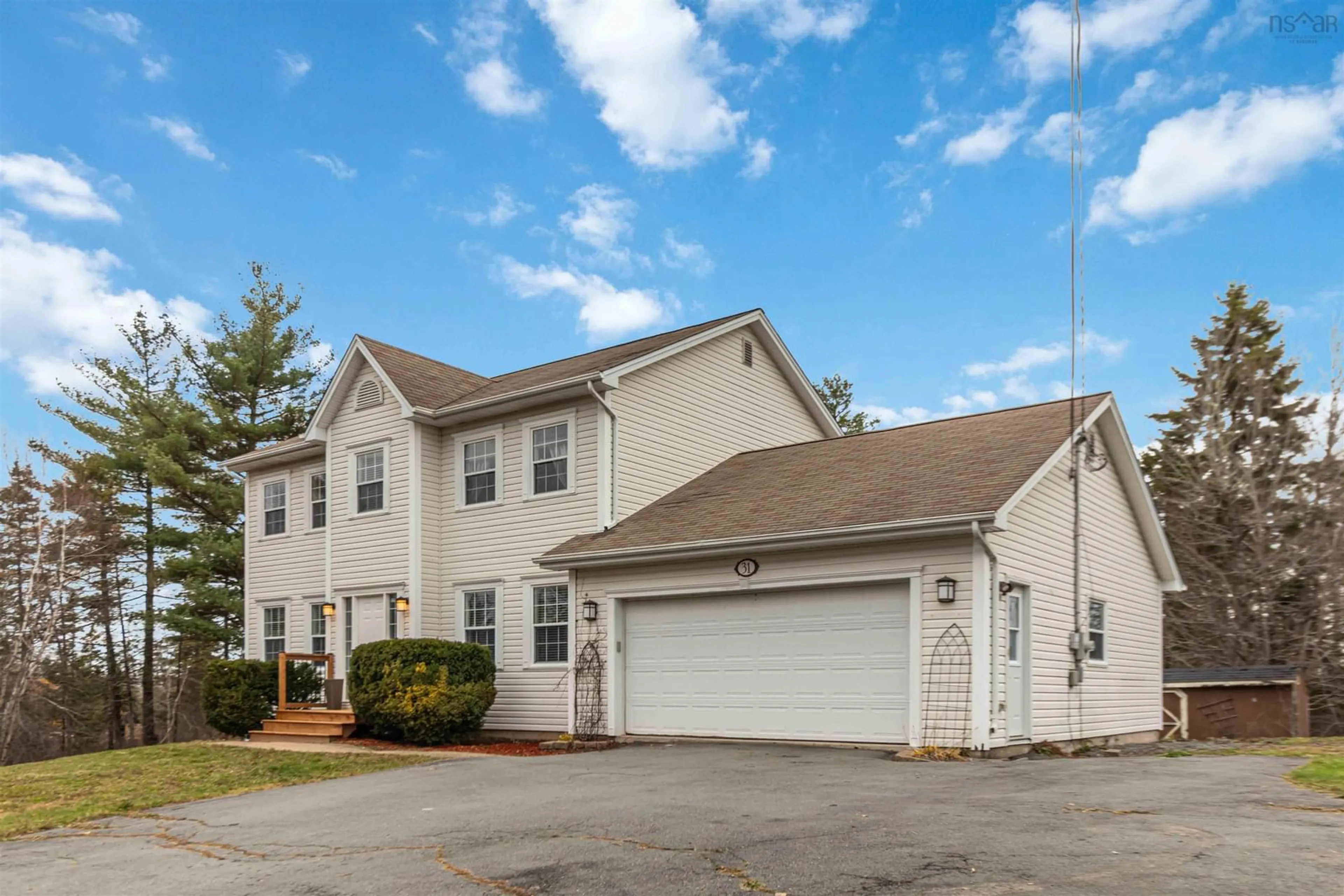 Home with vinyl exterior material, street for 31 Piggott Ave, Fall River Nova Scotia B2T 1S7