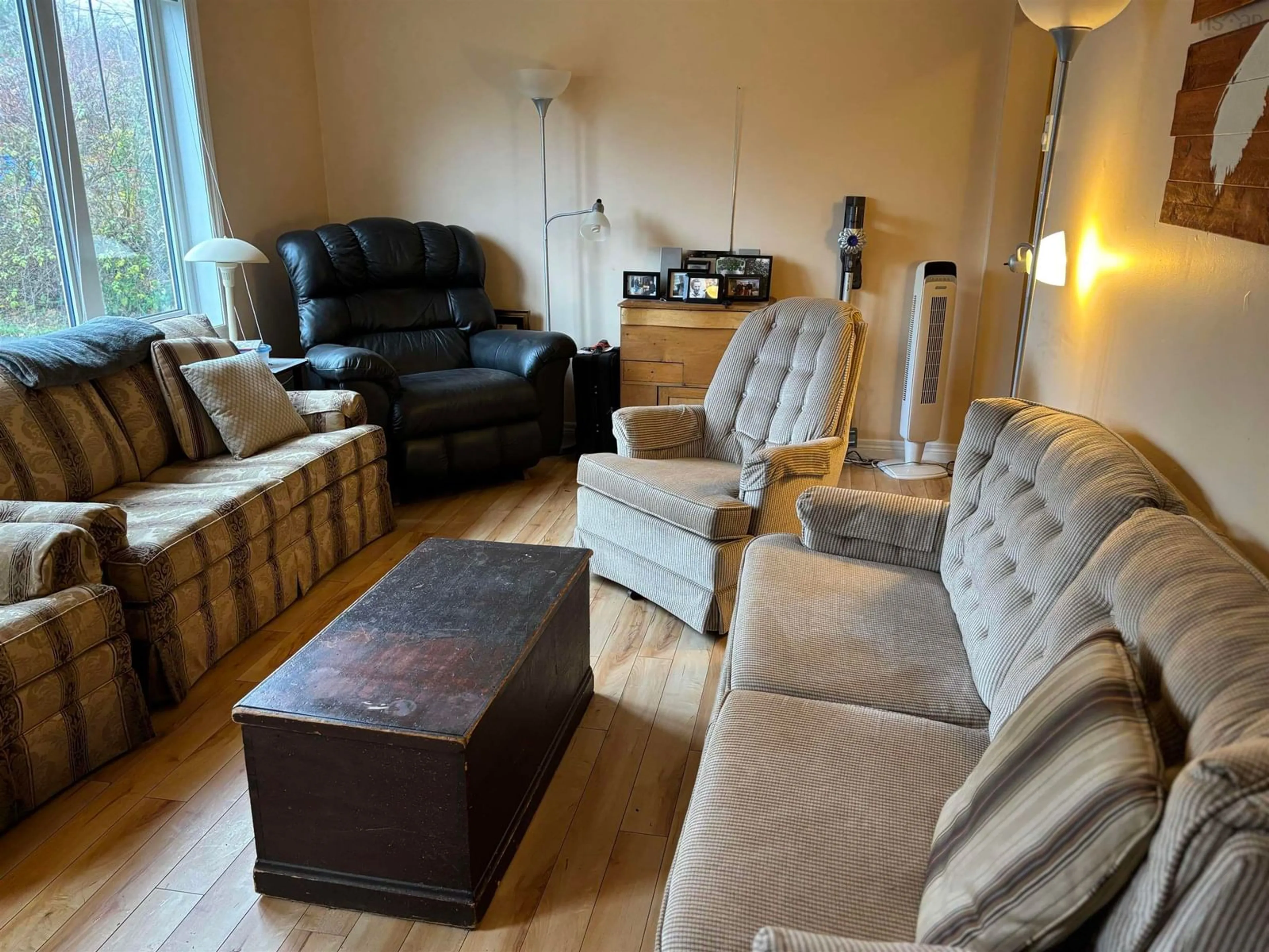 Living room with furniture, wood/laminate floor for 1124/1126 Governor Court Cres, North Kentville Nova Scotia B4N 5M8