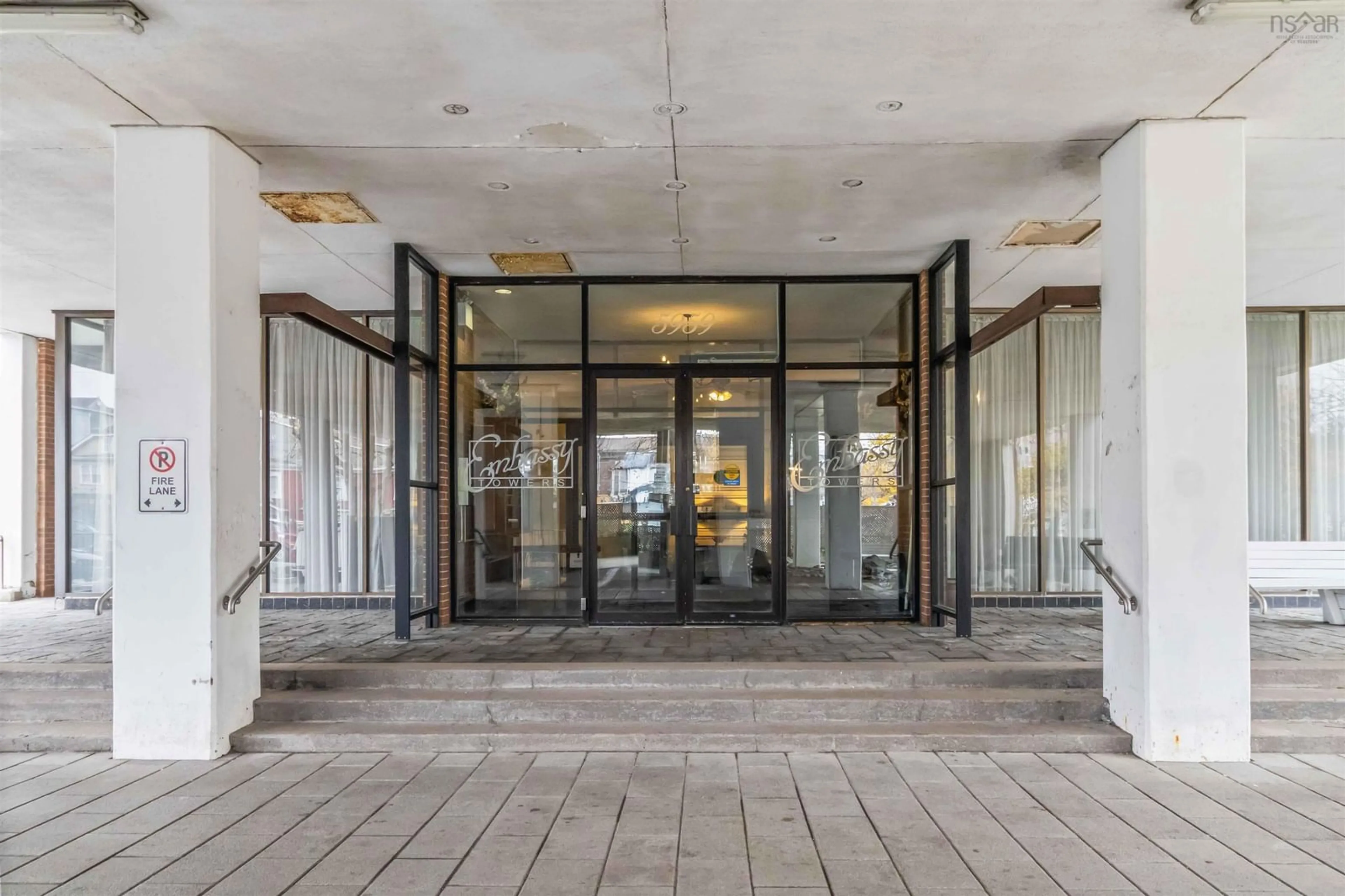Lobby for 5959 Spring Garden Rd #1601, Halifax Nova Scotia B3H 1Y5