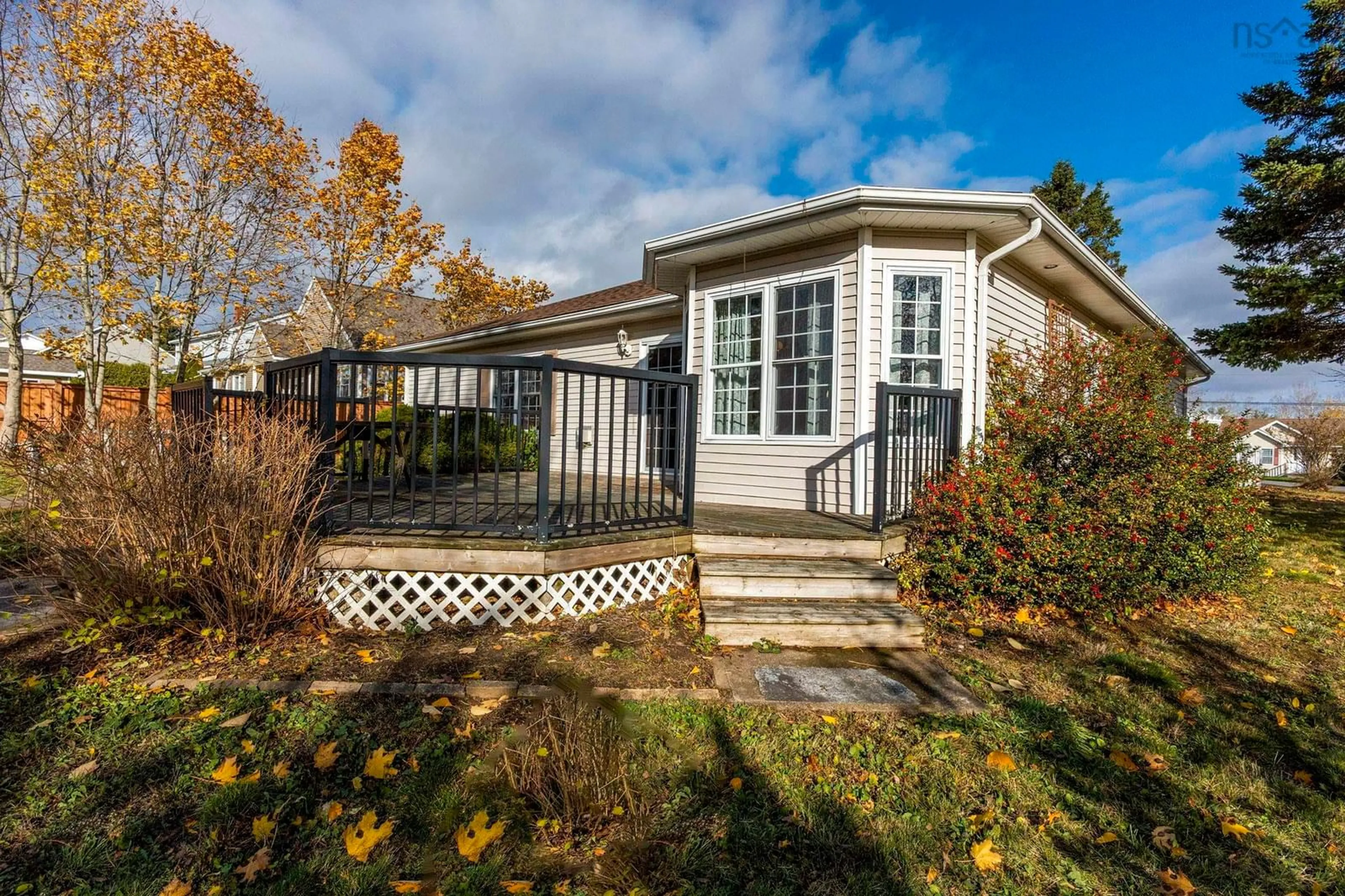 Home with vinyl exterior material, unknown for 171 Fox Hill Ave, North Kentville Nova Scotia B4N 5B4