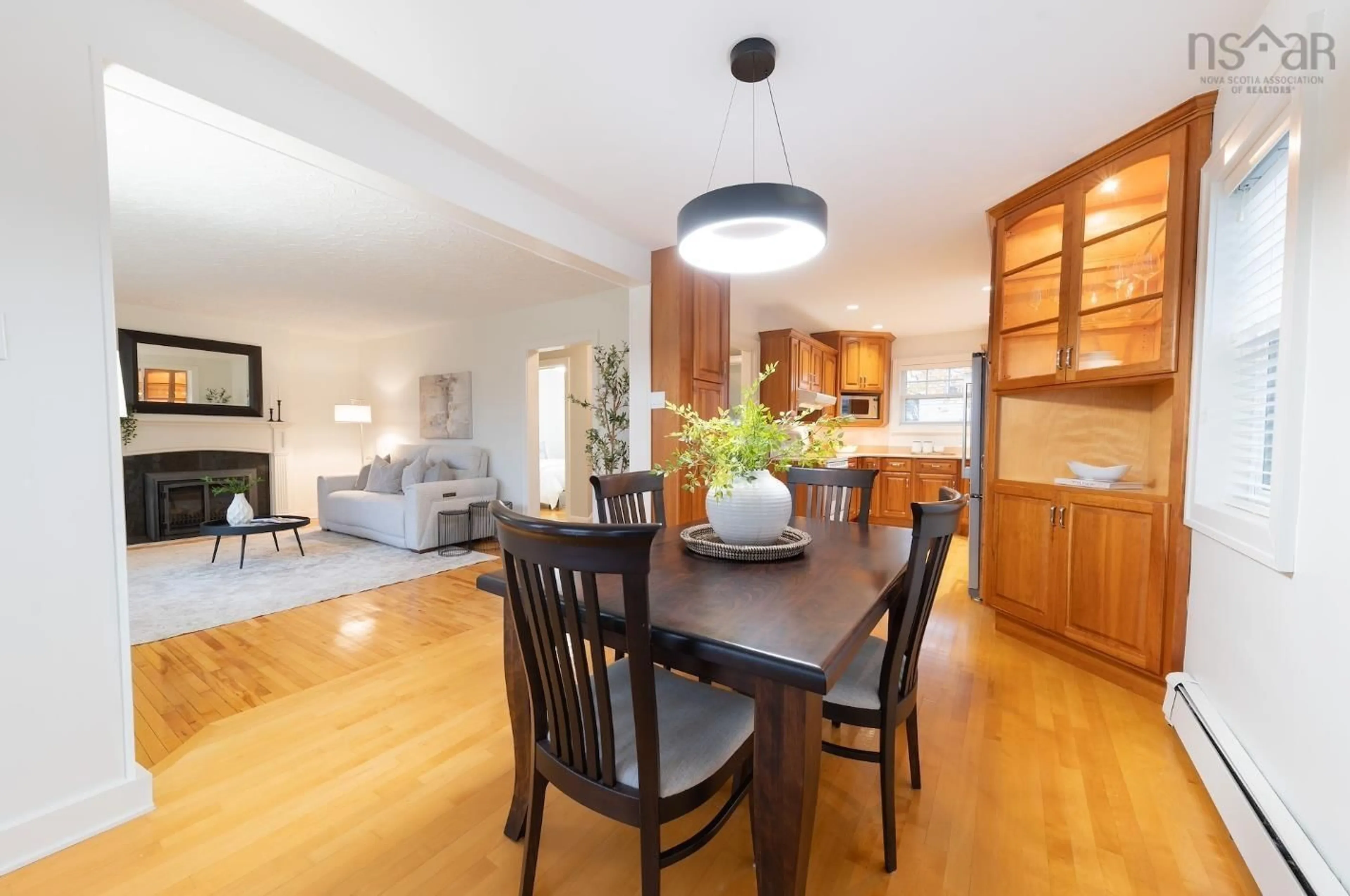 Dining room, wood/laminate floor for 2780 Robert Murphy Dr, Halifax Nova Scotia B3L 3T4