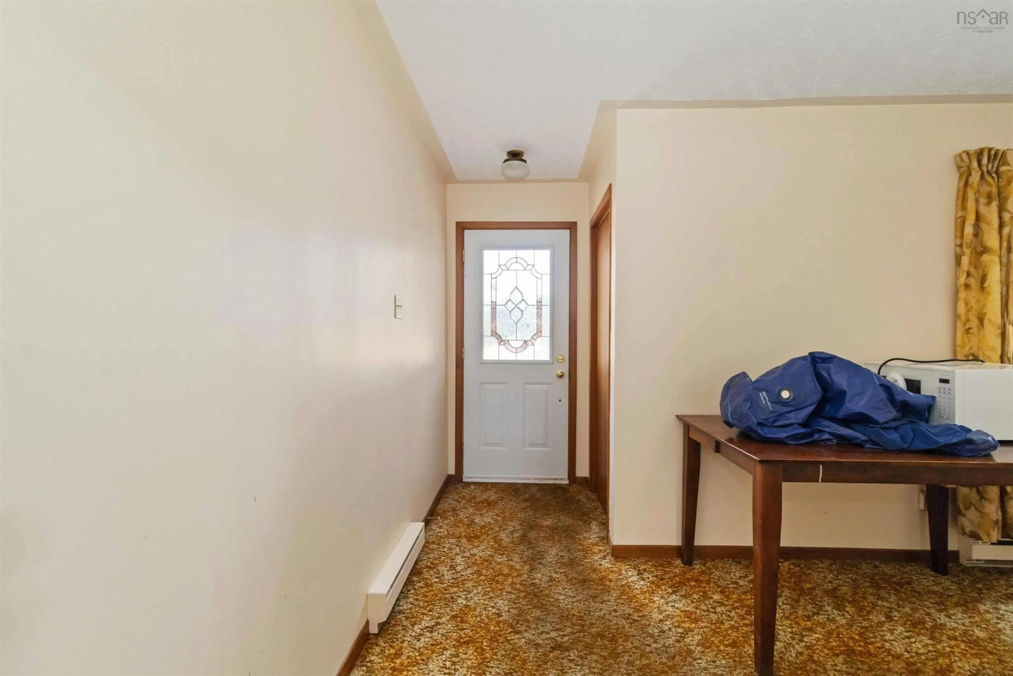 Indoor entryway for 68 Elizabeth Ave, Bridgewater Nova Scotia B4V 1M2
