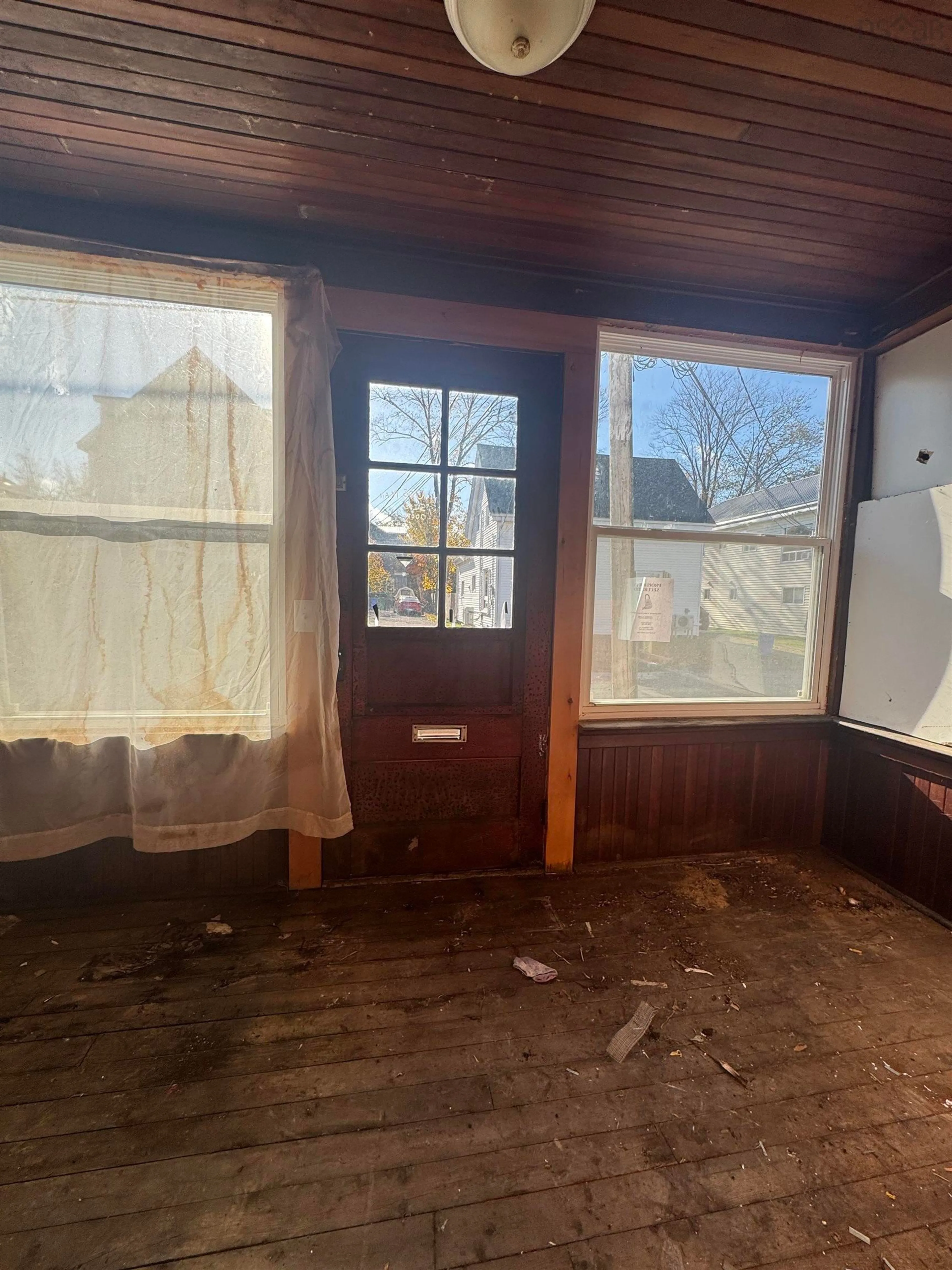 A pic of a room for 13 Centre St, Truro Nova Scotia B2N 2J9