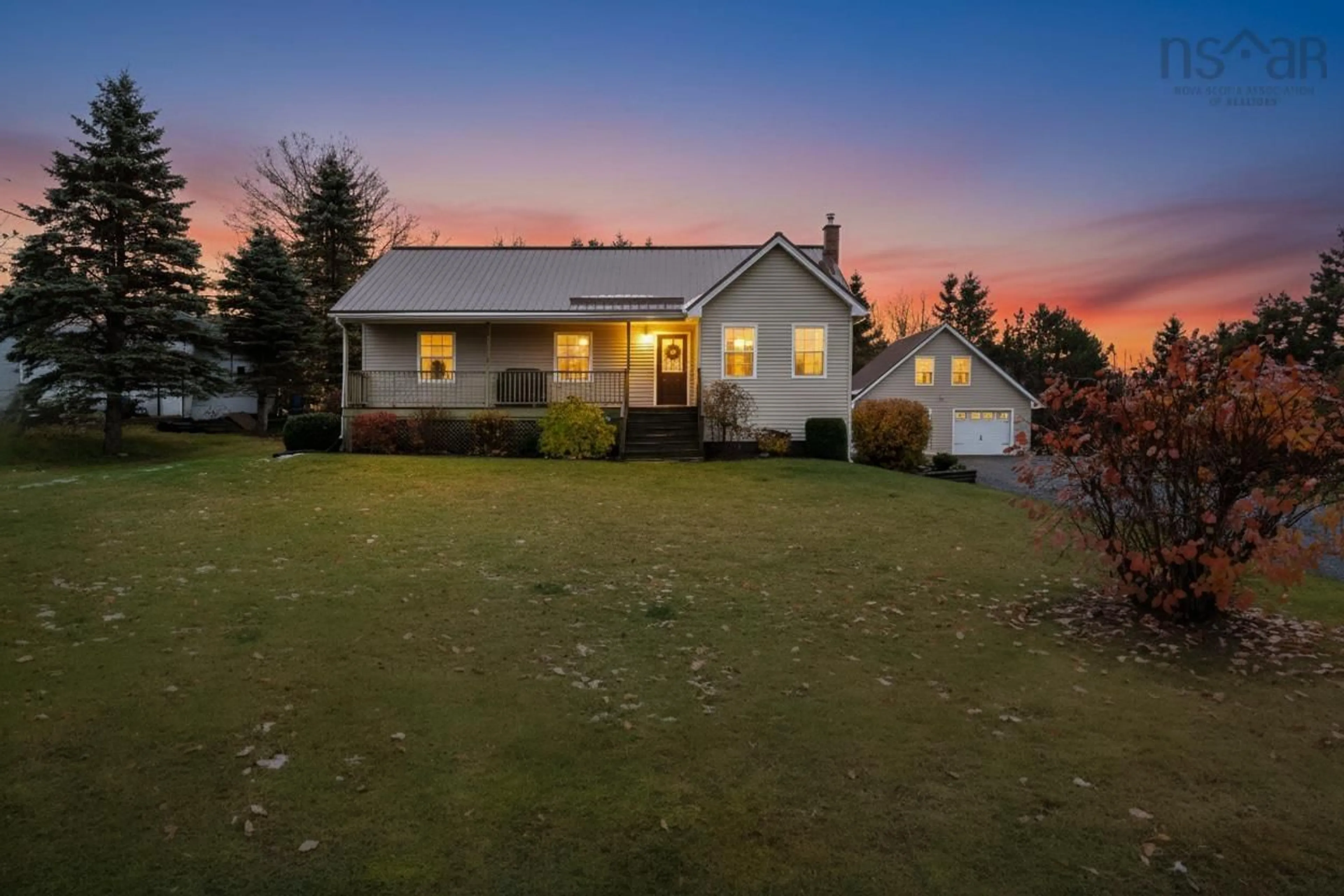 A pic from outside/outdoor area/front of a property/back of a property/a pic from drone, unknown for 11 Downsview Dr, Colchester Nova Scotia B6L 1E8