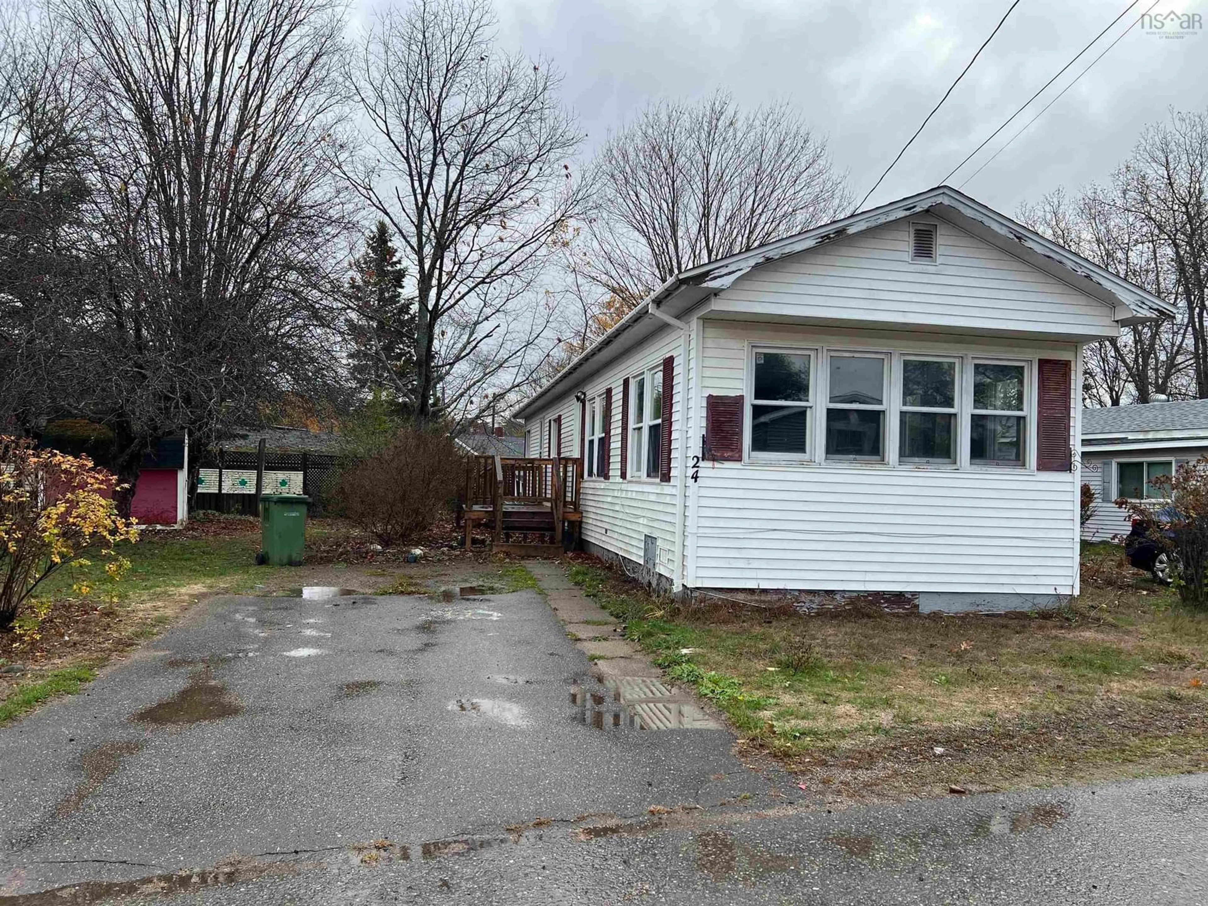 Unknown for 24 Douglas Ave, Berwick Nova Scotia B0P 1E0