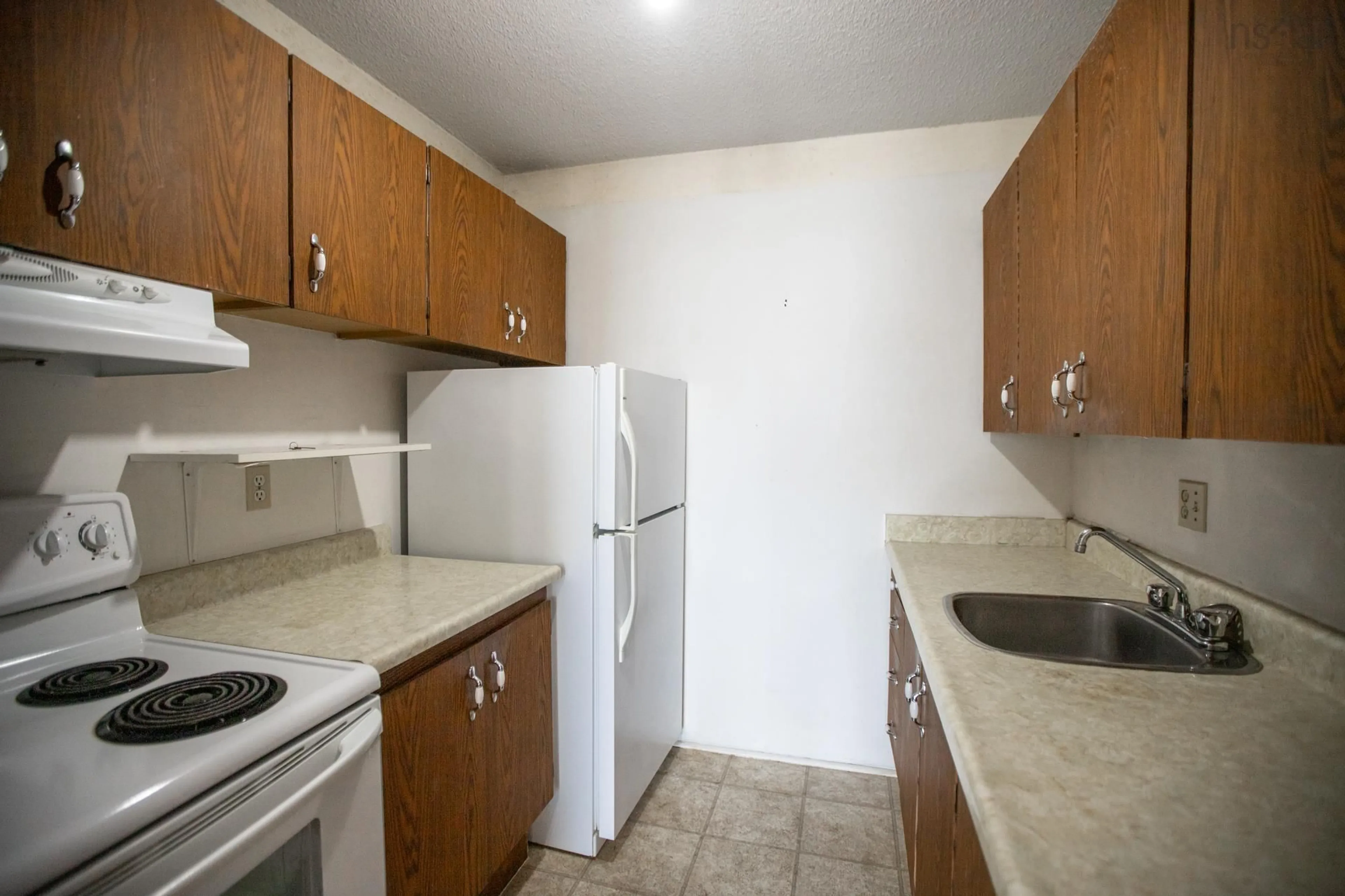 Standard kitchen, unknown for 5572 North Ridge Rd #1107, Halifax Nova Scotia B3K 5K2