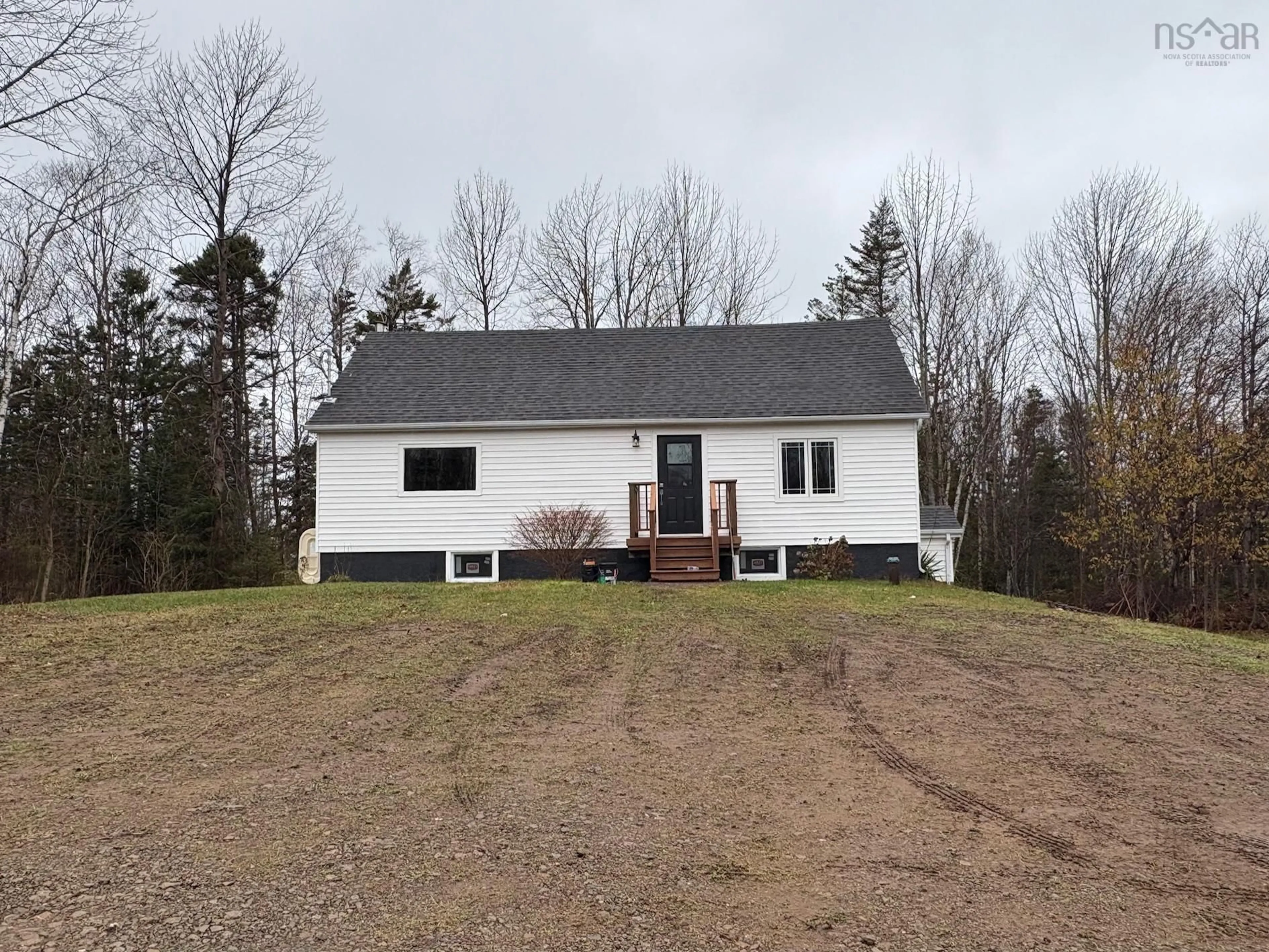 A pic from outside/outdoor area/front of a property/back of a property/a pic from drone, building for 1291 Mcnally Rd, Morden Nova Scotia B0P 1A0
