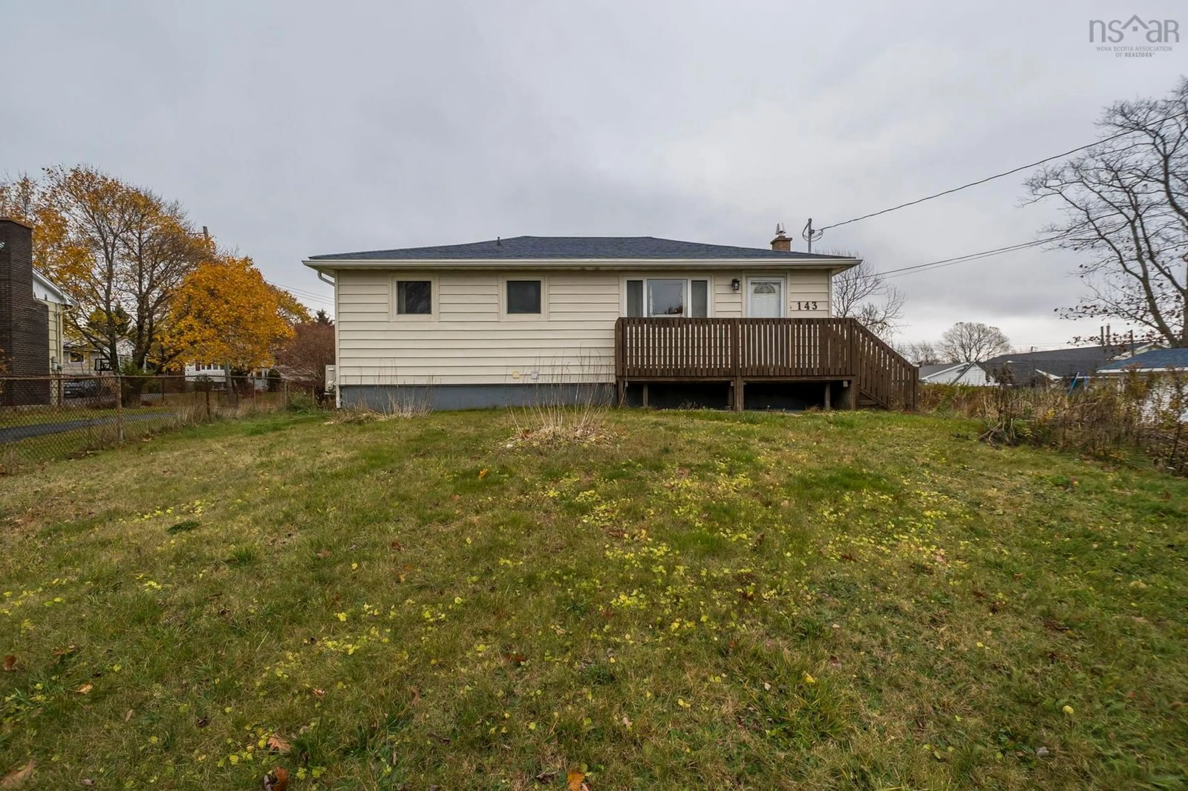 A pic from outside/outdoor area/front of a property/back of a property/a pic from drone, unknown for 143 Caledonia Rd, Dartmouth Nova Scotia B2X 1L3
