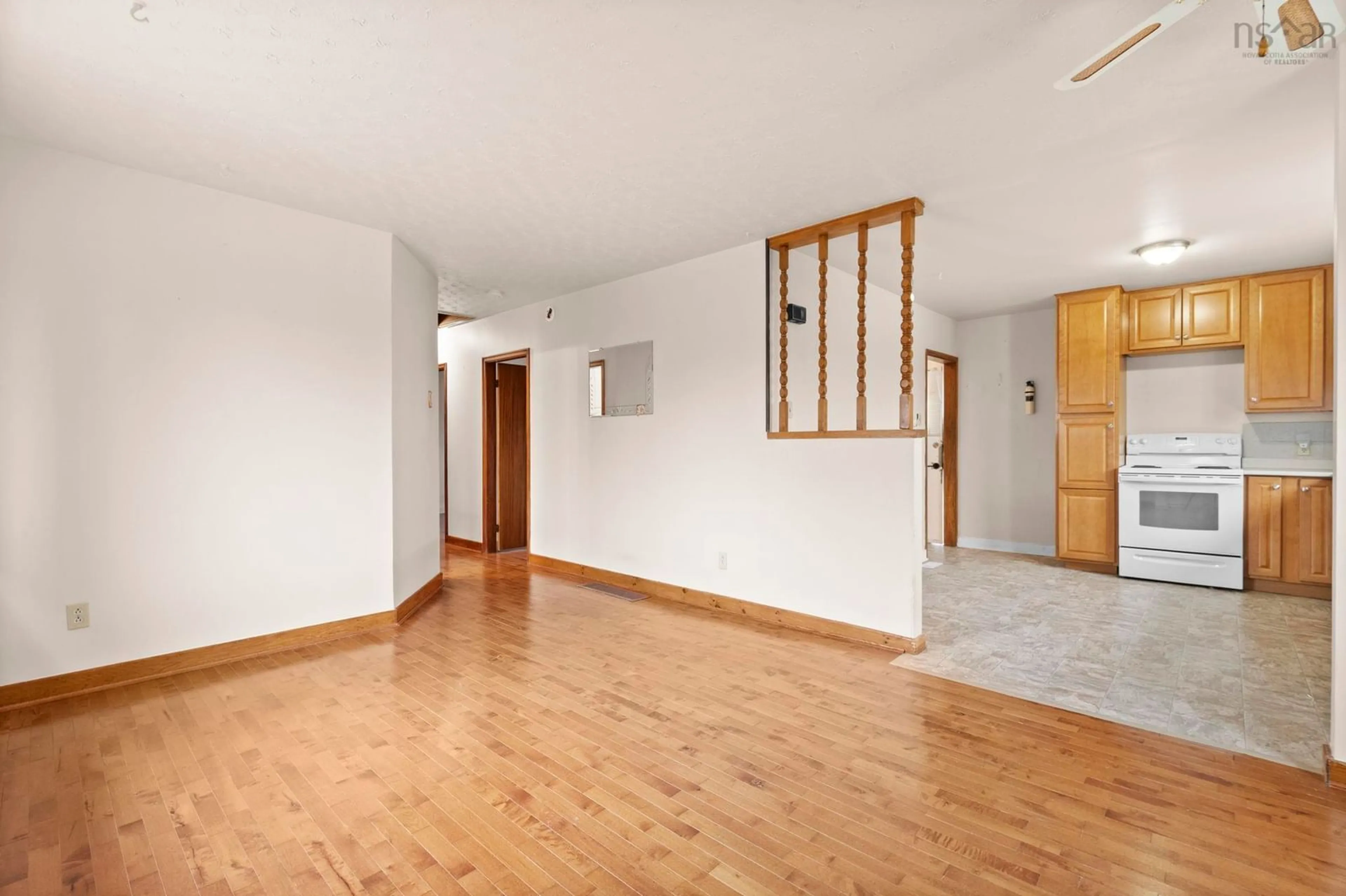 Unknown for 143 Caledonia Rd, Dartmouth Nova Scotia B2X 1L3