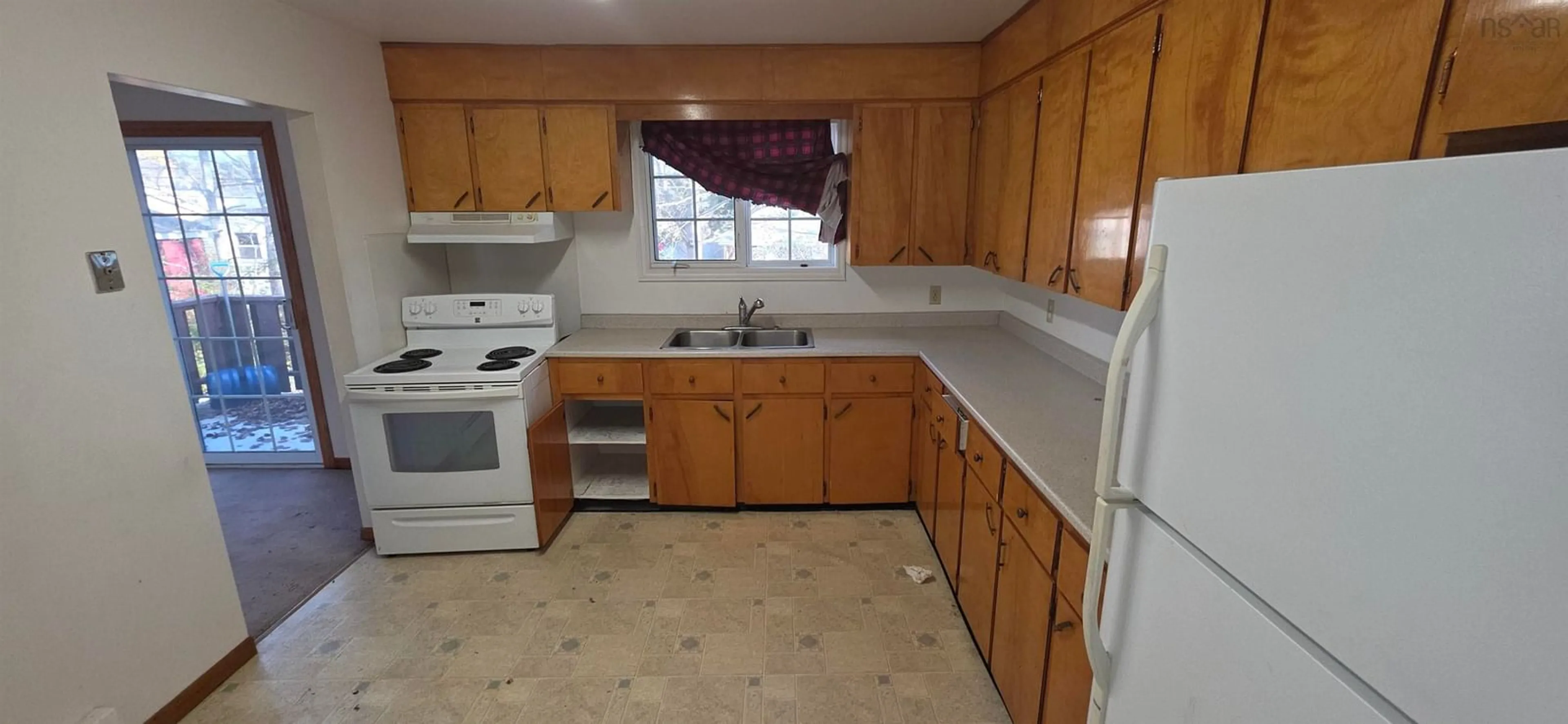 Standard kitchen, unknown for 5 Lumsden Cres, Lower Sackville Nova Scotia B4C 2H3