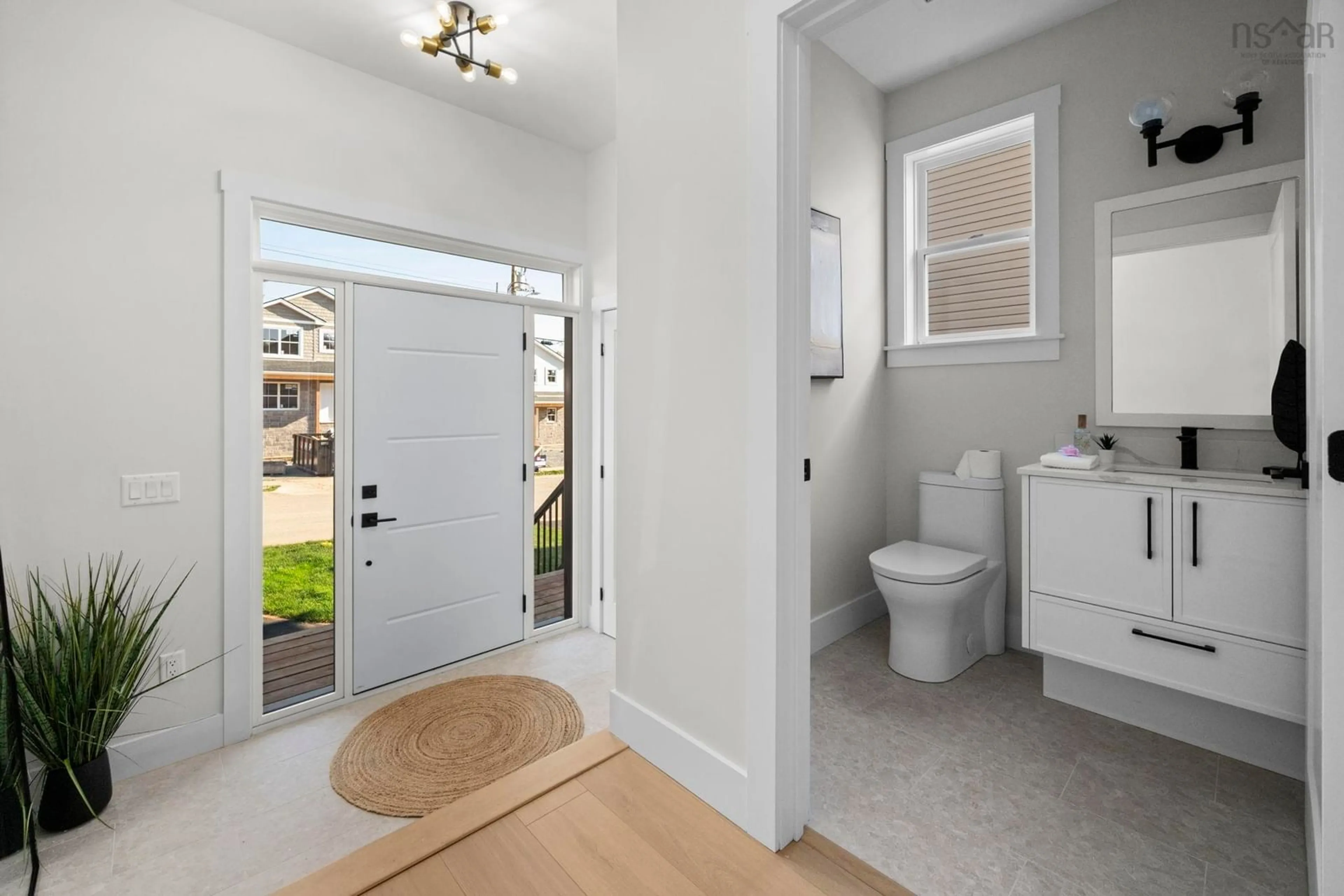 Indoor entryway for 196 Darner Dr, Beaver Bank Nova Scotia B4G 1C1