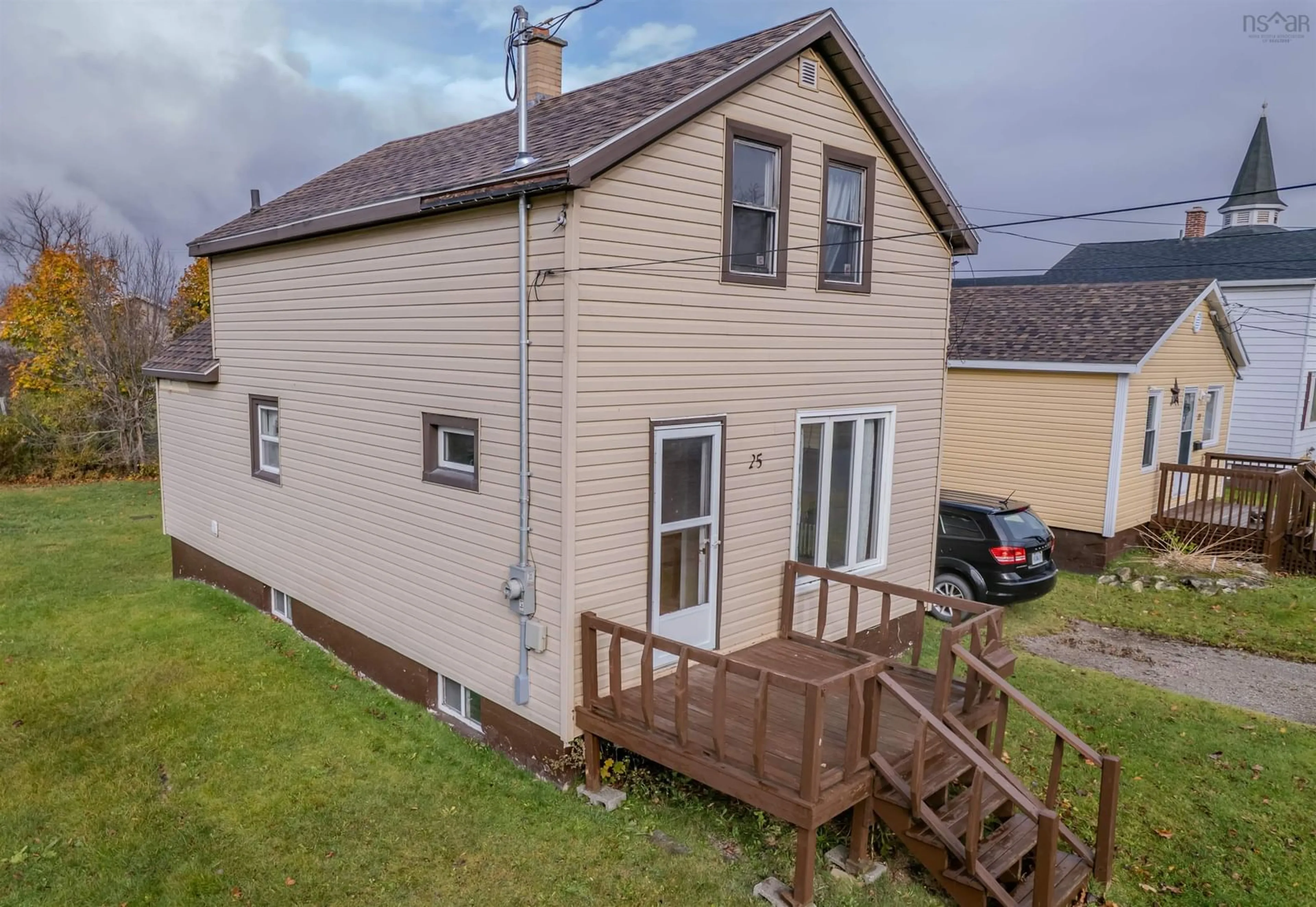 A pic from outside/outdoor area/front of a property/back of a property/a pic from drone, building for 25 Matilda St, Sydney Nova Scotia B1N 2T3