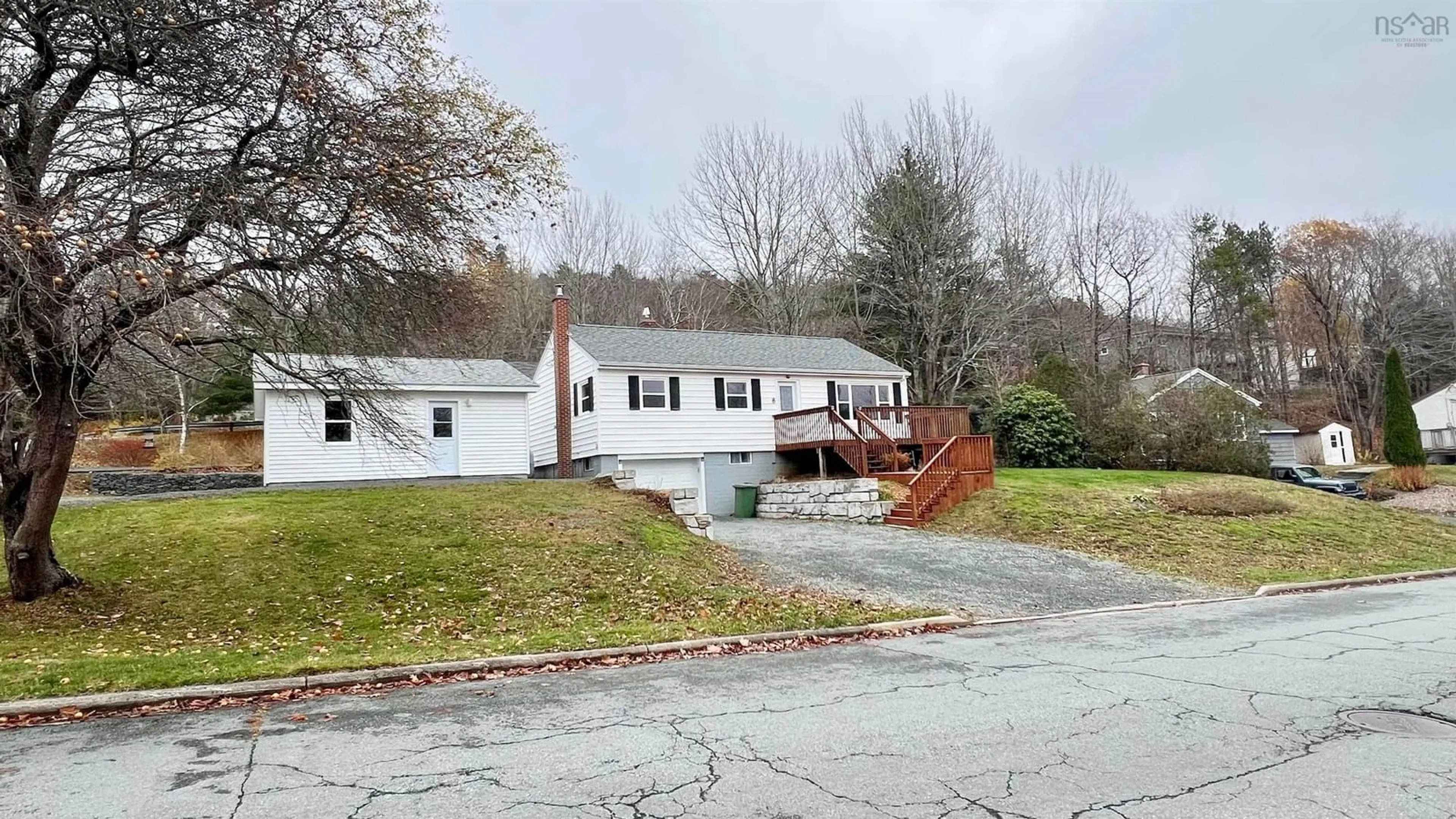 A pic from outside/outdoor area/front of a property/back of a property/a pic from drone, street for 6 Pembrooke St, Waverley Nova Scotia B2R 1L6