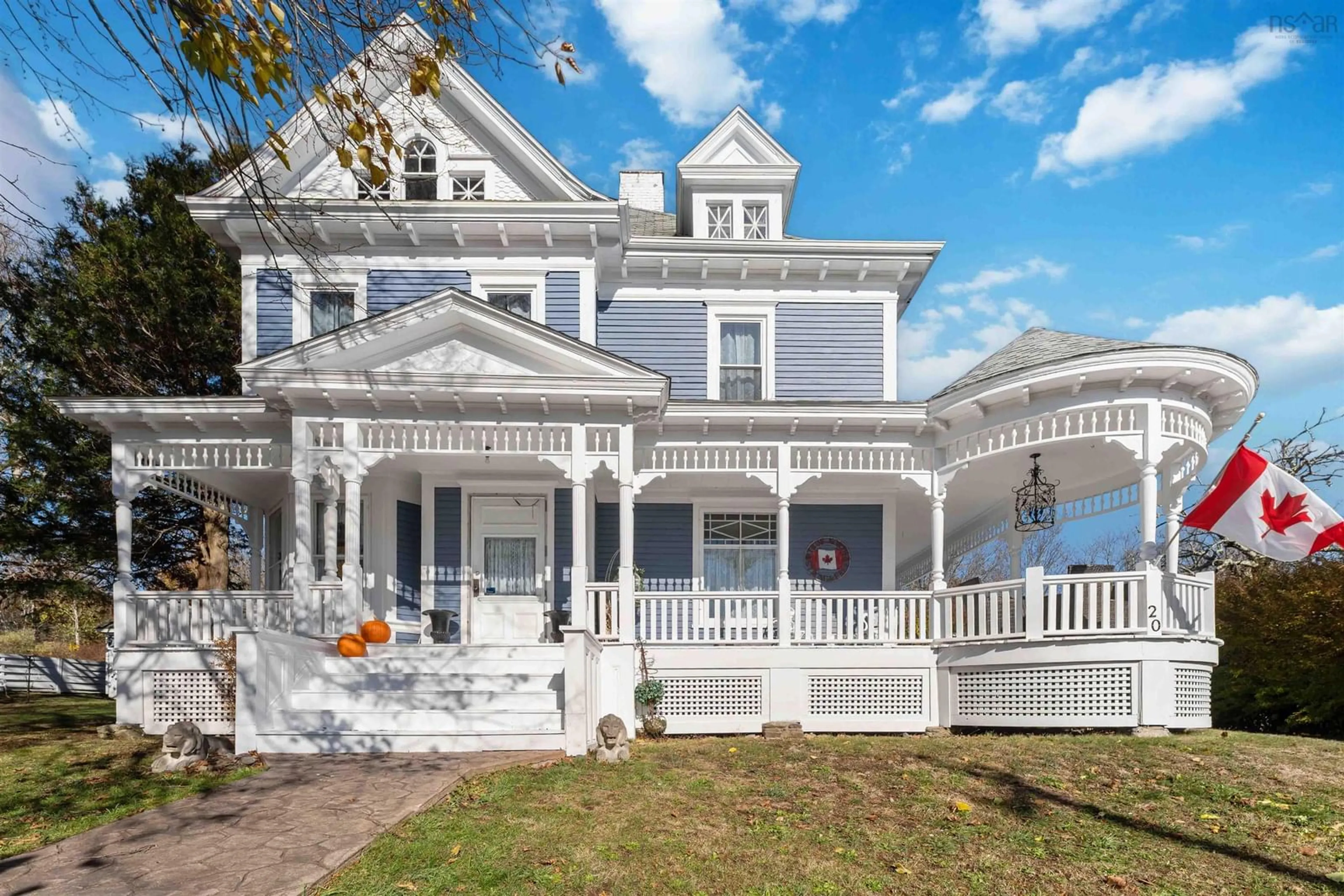 Home with vinyl exterior material, building for 20 Victoria Ave, Weymouth Nova Scotia B0W 3T0