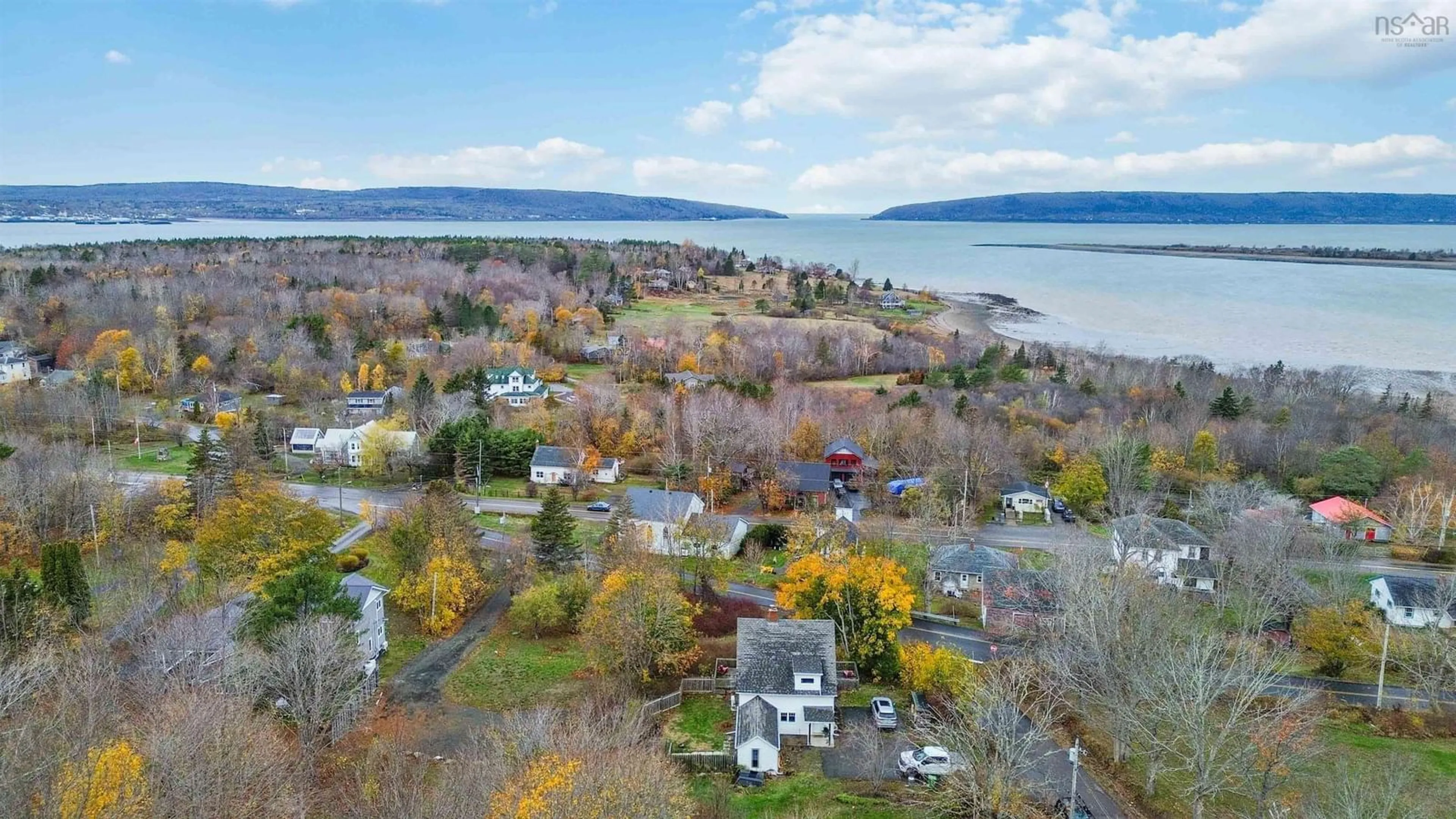 A pic from outside/outdoor area/front of a property/back of a property/a pic from drone, water/lake/river/ocean view for 10 Sunset Dr, Smiths Cove Nova Scotia B0S 1S0