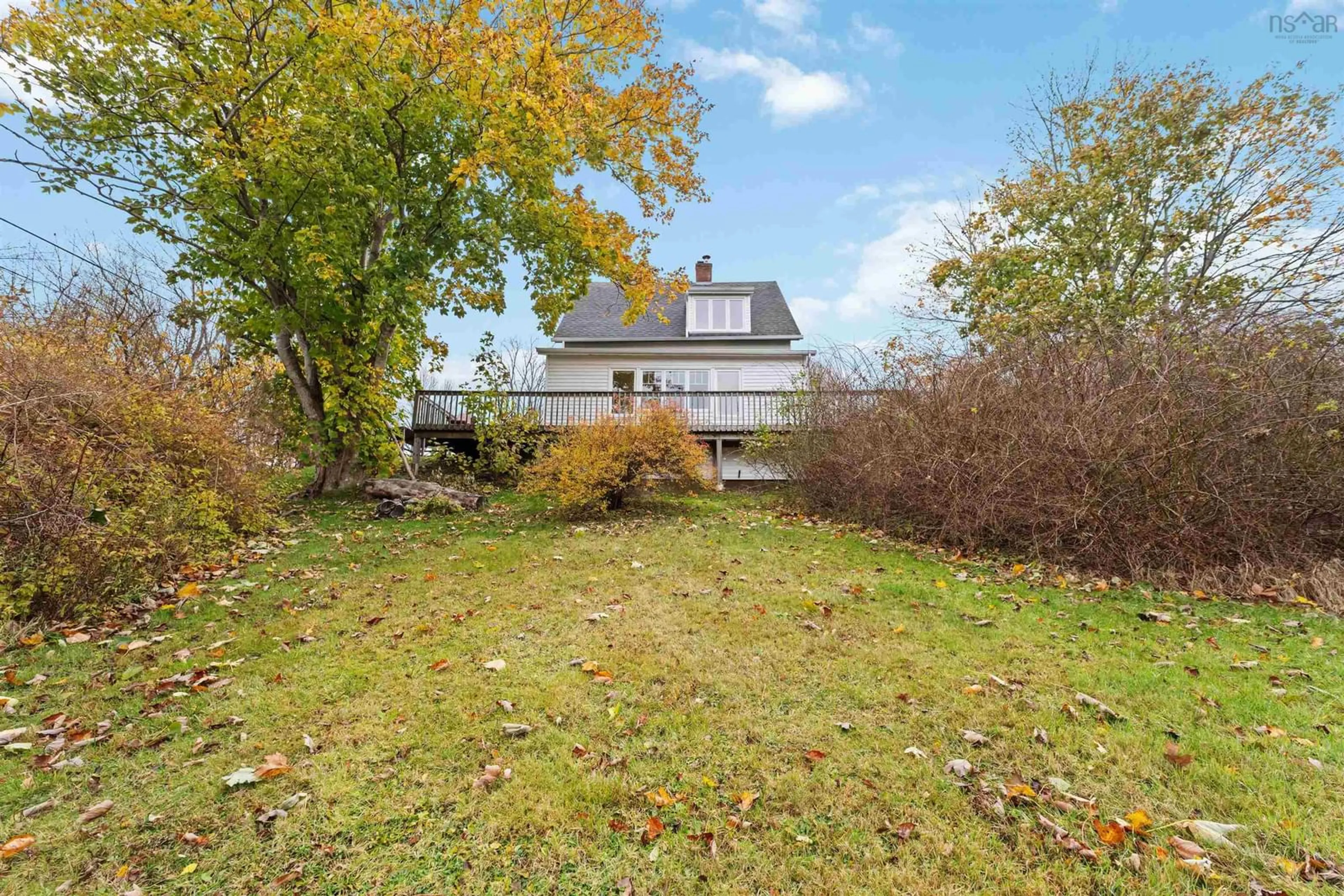 A pic from outside/outdoor area/front of a property/back of a property/a pic from drone, unknown for 10 Sunset Dr, Smiths Cove Nova Scotia B0S 1S0