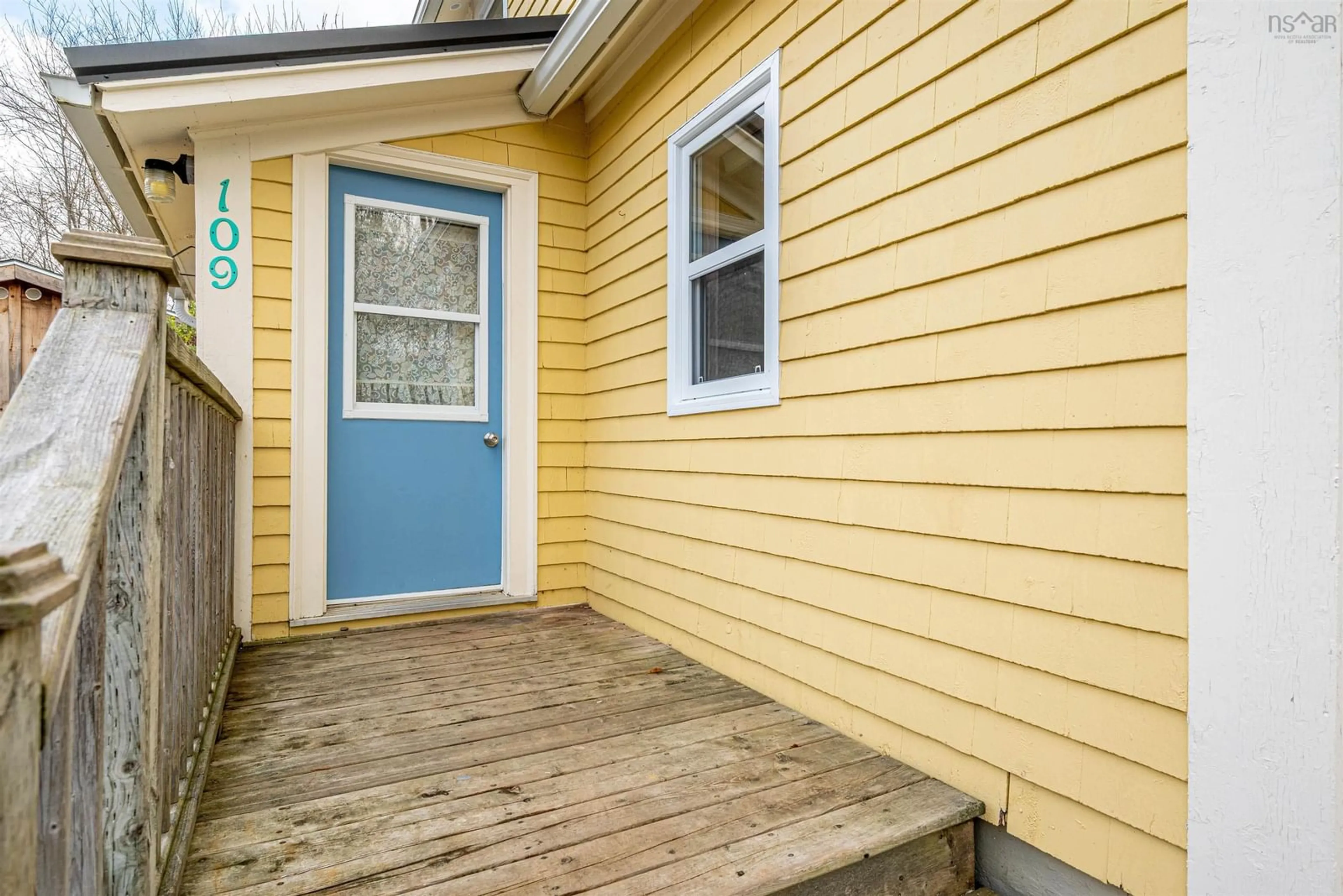 Unknown for 109 Spruce St, Mahone Bay Nova Scotia B0J 2E0