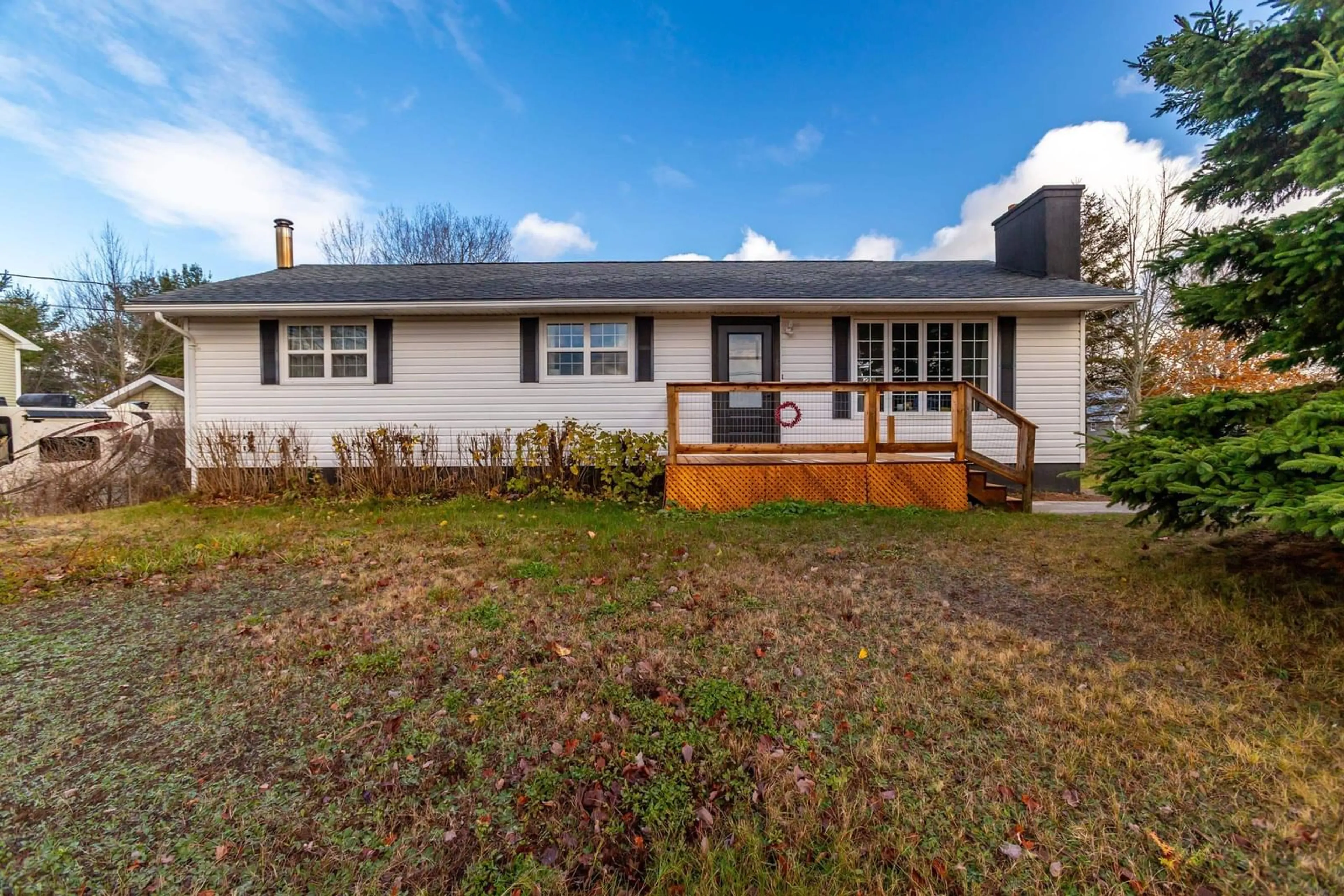 Home with vinyl exterior material, unknown for 882 Tremont Mountain Rd, Greenwood Nova Scotia B0P 1R0