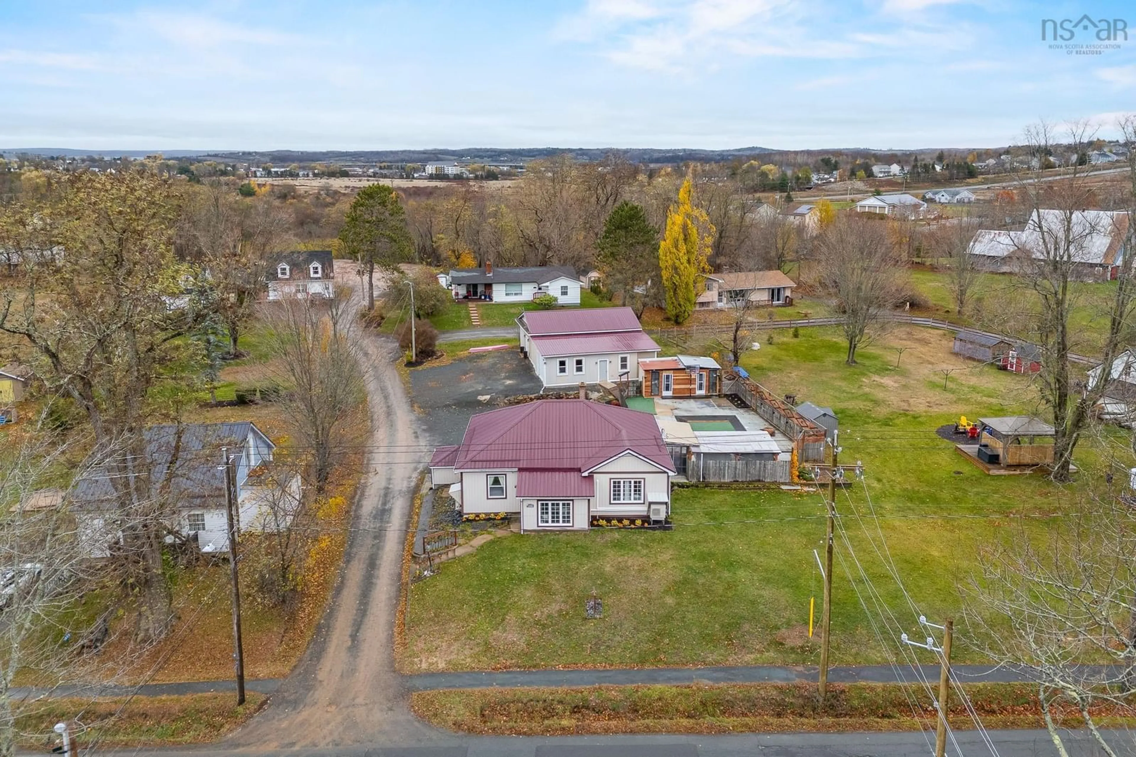 A pic from outside/outdoor area/front of a property/back of a property/a pic from drone, unknown for 1589 King St, Windsor Nova Scotia B0N 2T0